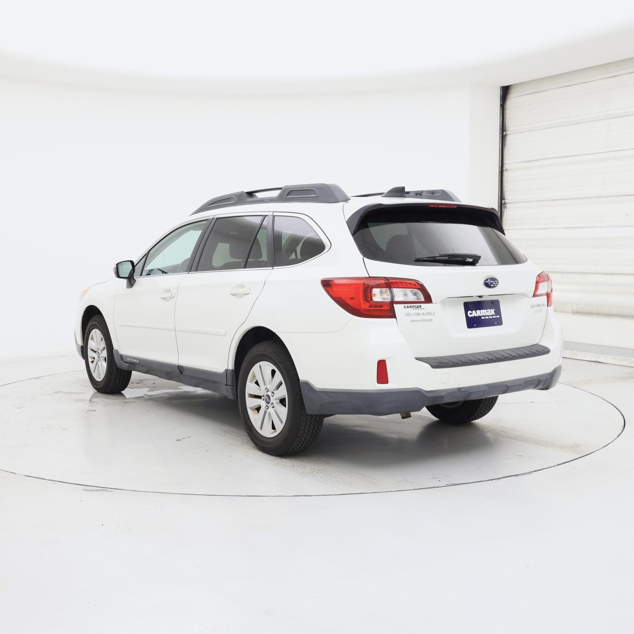 Thumbnail: 2016 Subaru Outback - 2