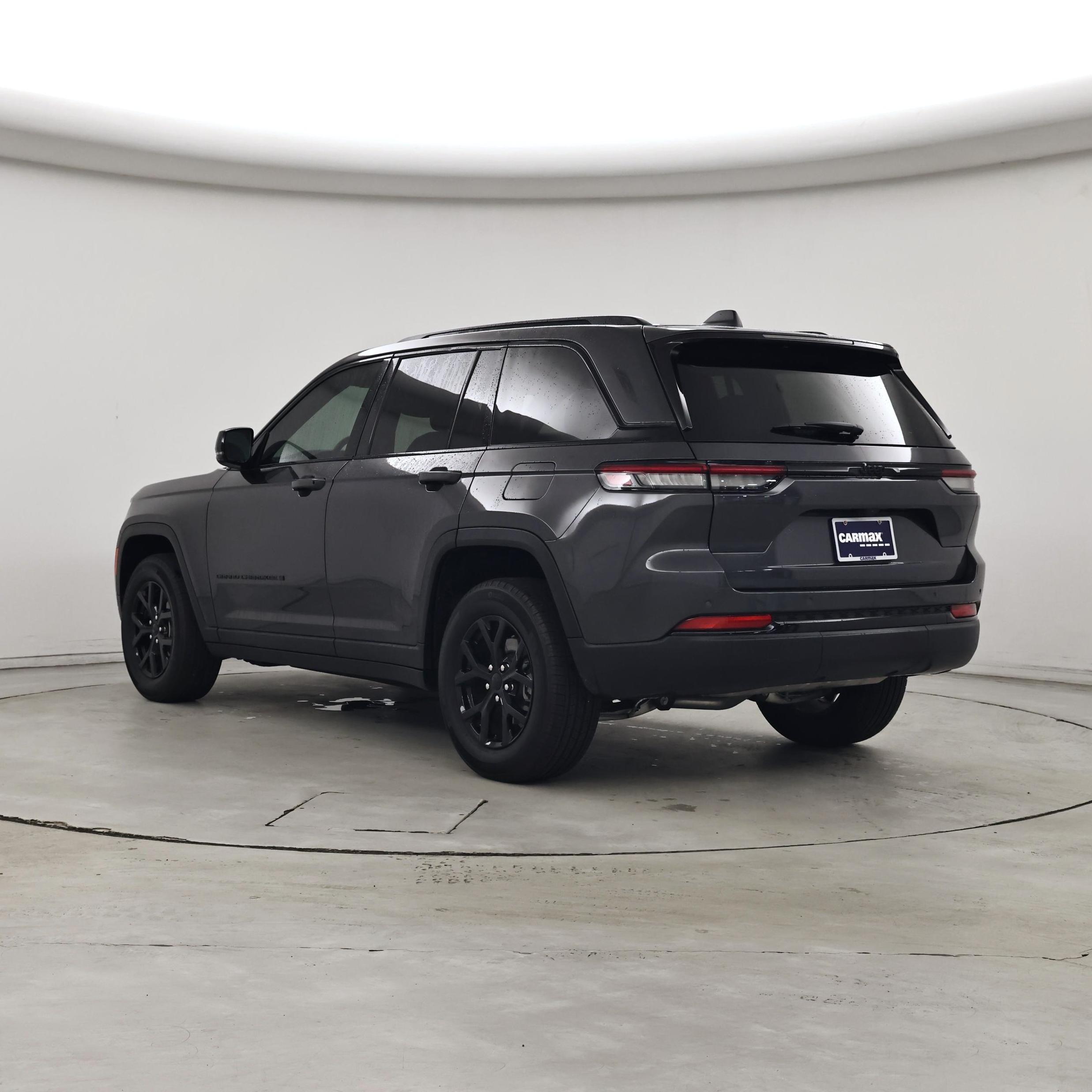 Thumbnail: 2025 Jeep Grand Cherokee - 2