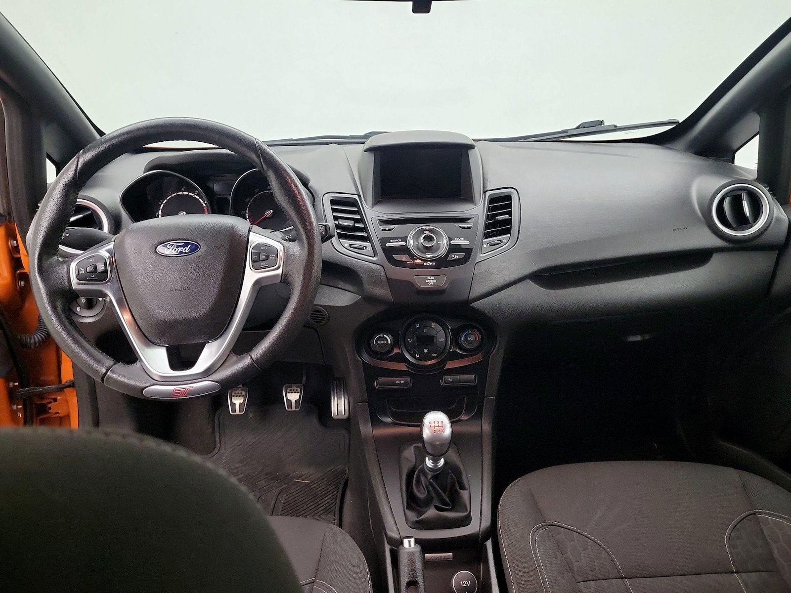 Apple CarPlay® & Android Auto™