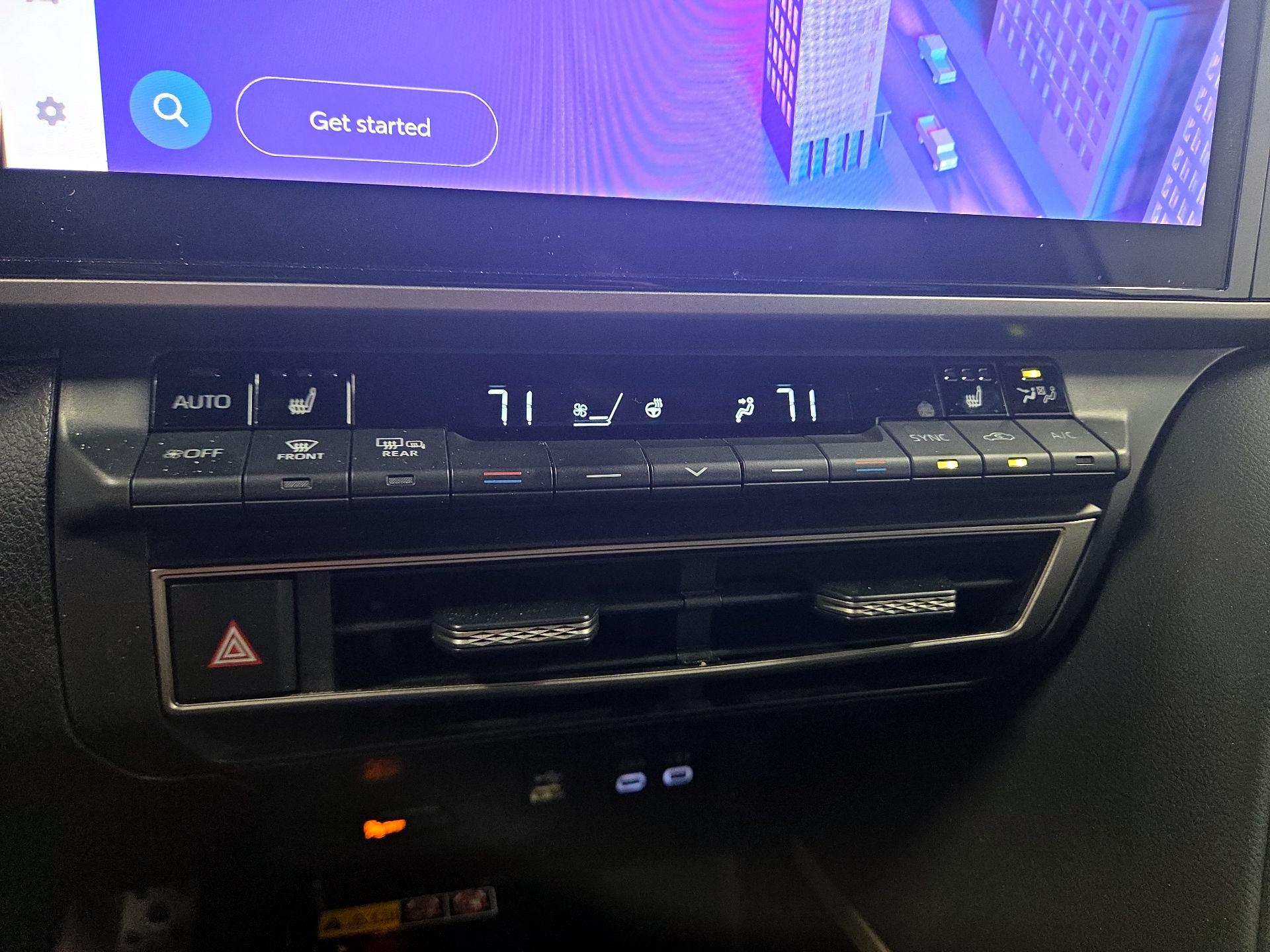 Thumbnail: 2025 Toyota Camry - 16
