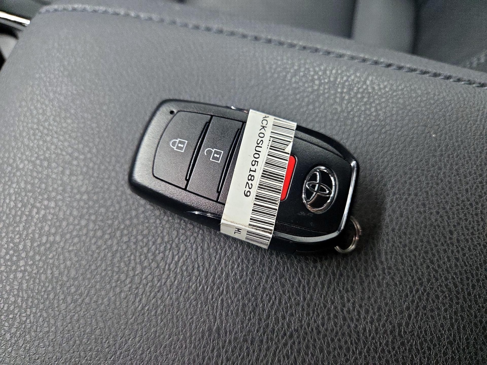 2025 Toyota Camry XSE - Photo 24