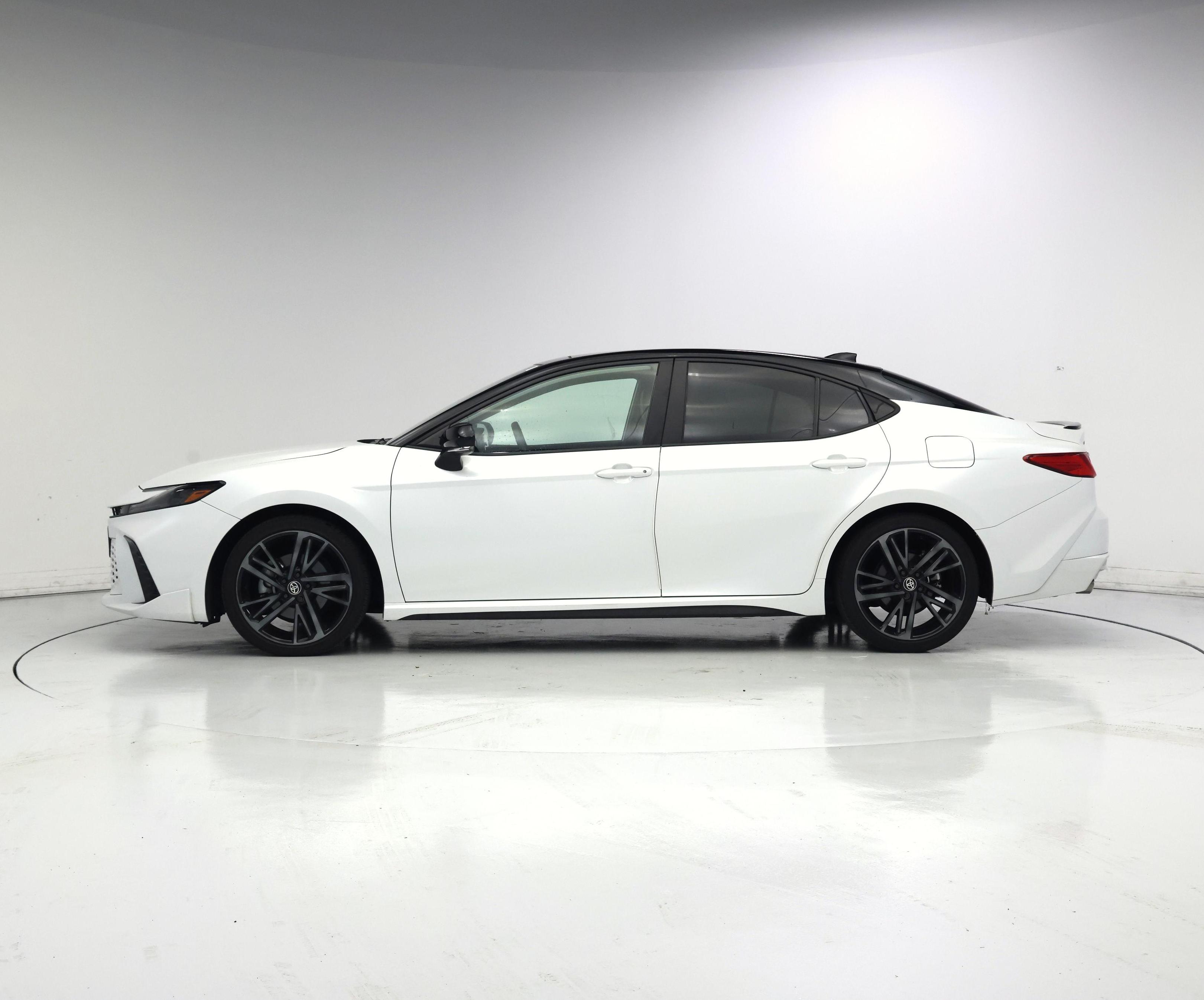 Thumbnail: 2025 Toyota Camry - 3