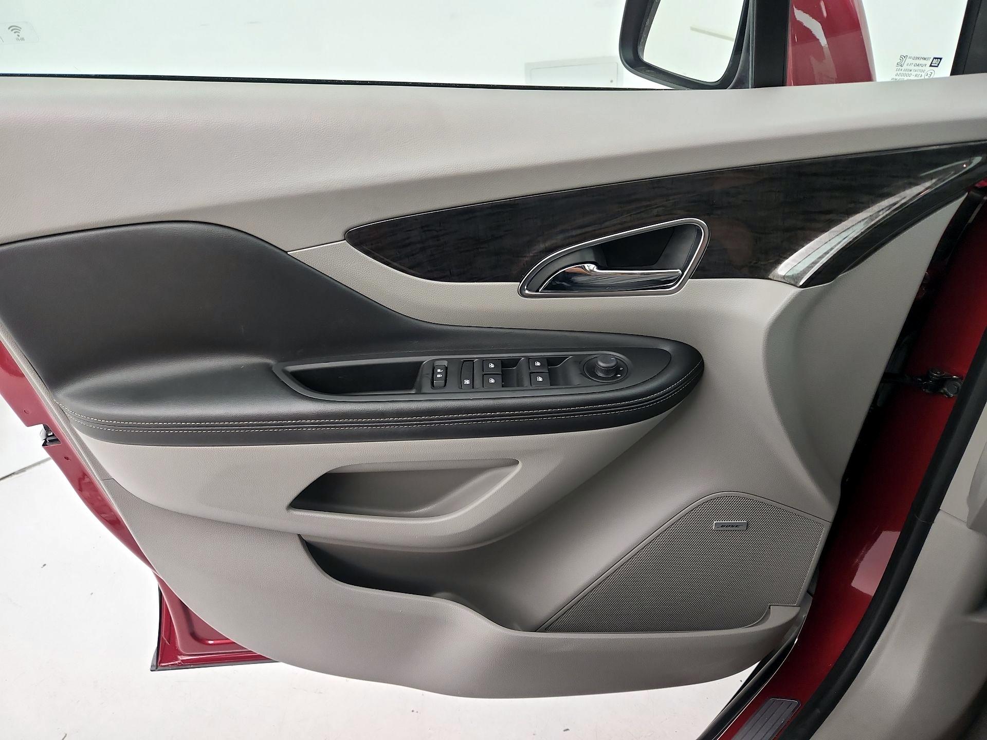 Thumbnail: 2016 Buick Encore - 12