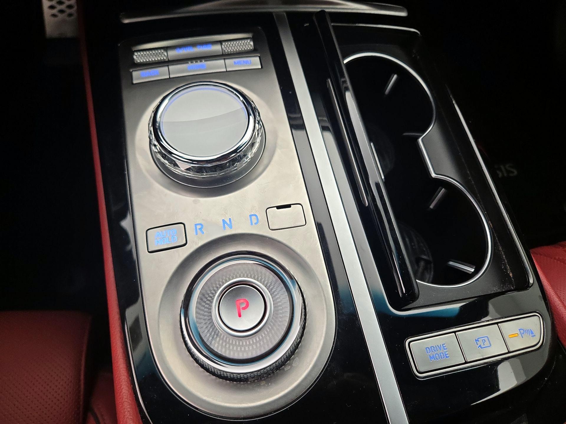 Thumbnail: 2023 Genesis G80 - 18