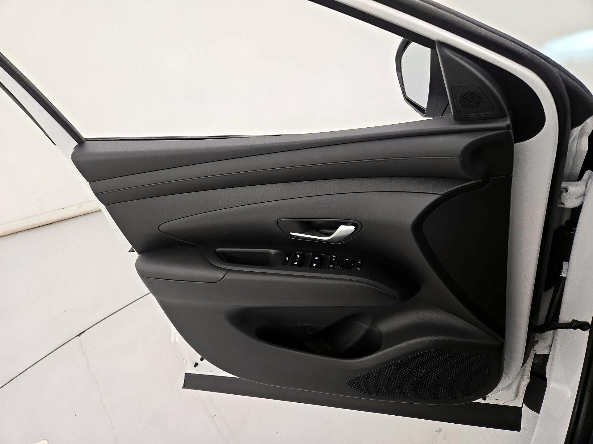 Thumbnail: 2025 Hyundai Tucson - 12