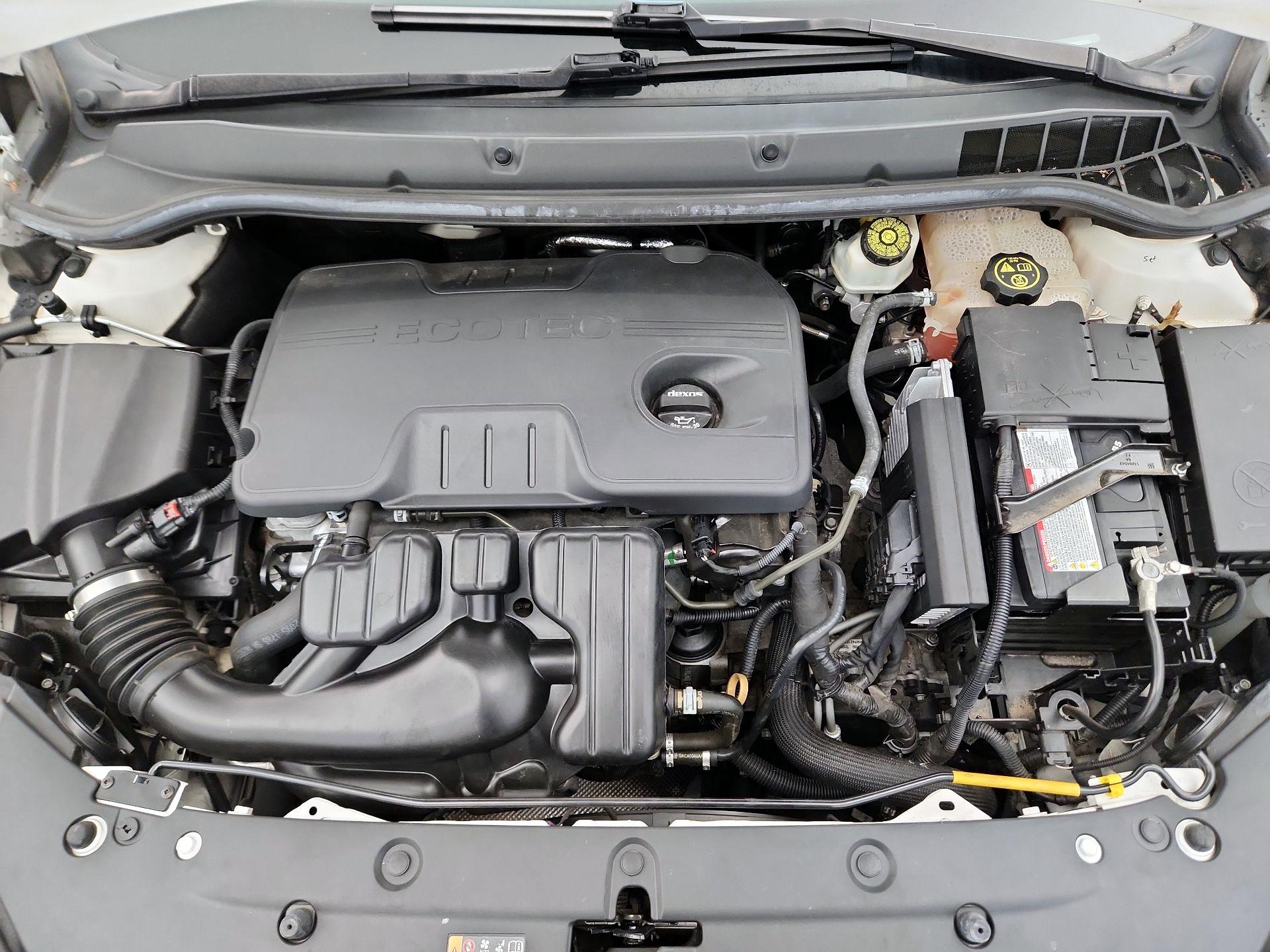 Thumbnail: 2015 Buick Verano - 19