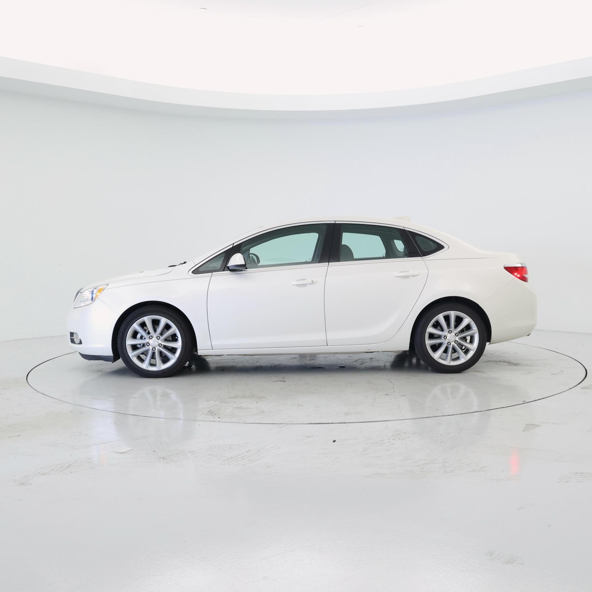Thumbnail: 2015 Buick Verano - 3
