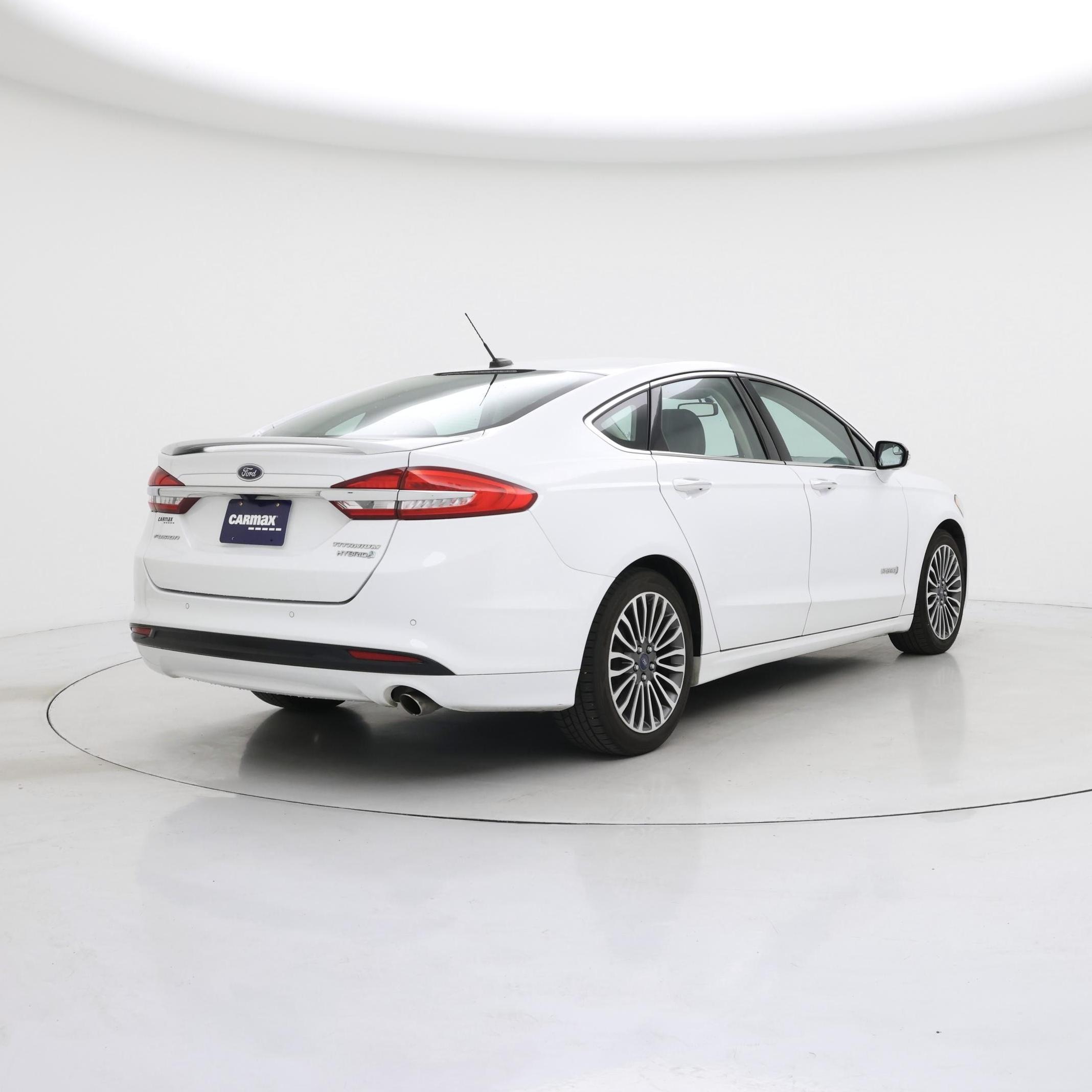 Thumbnail: 2017 Ford Fusion - 8