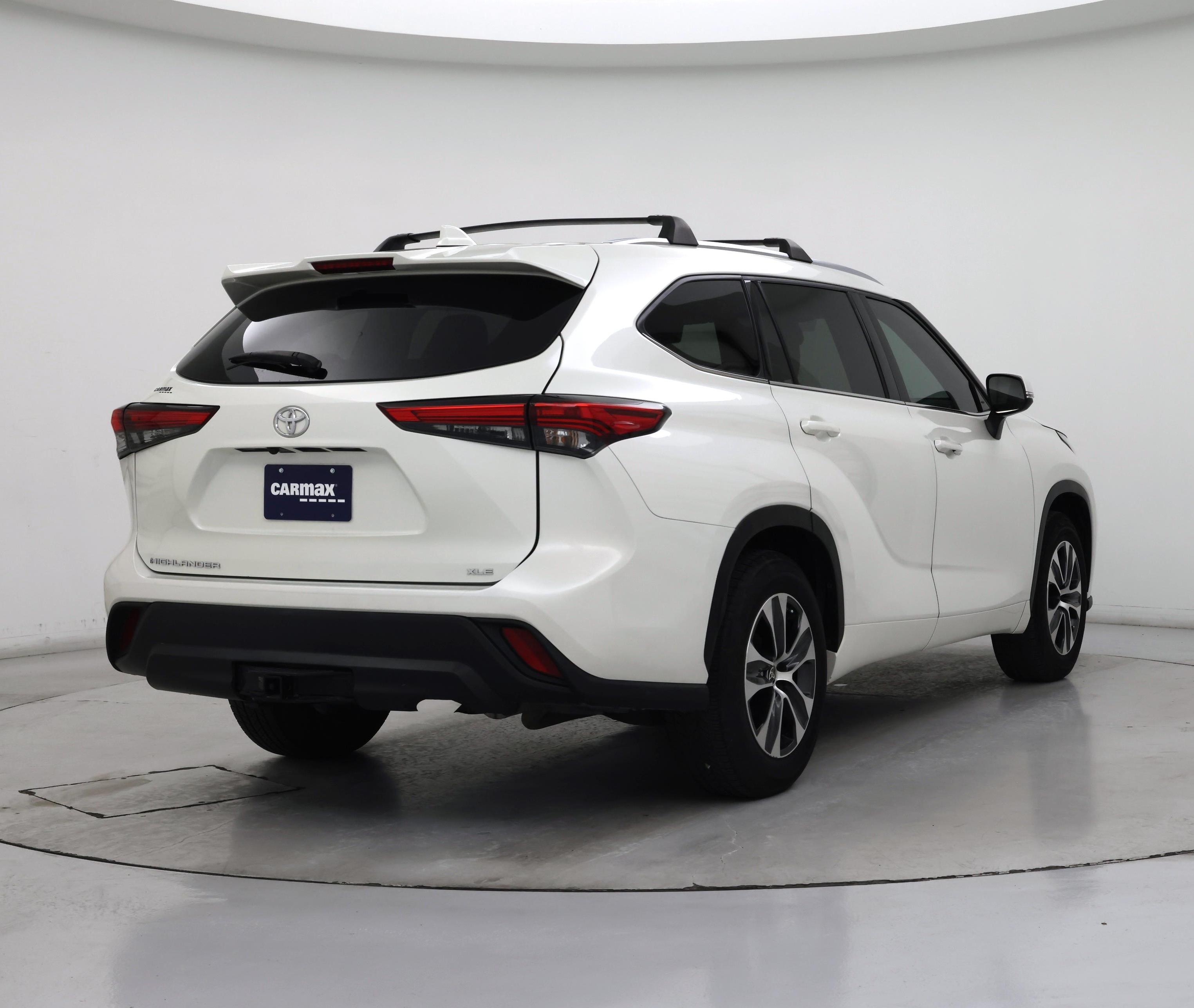 Thumbnail: 2021 Toyota Highlander - 8