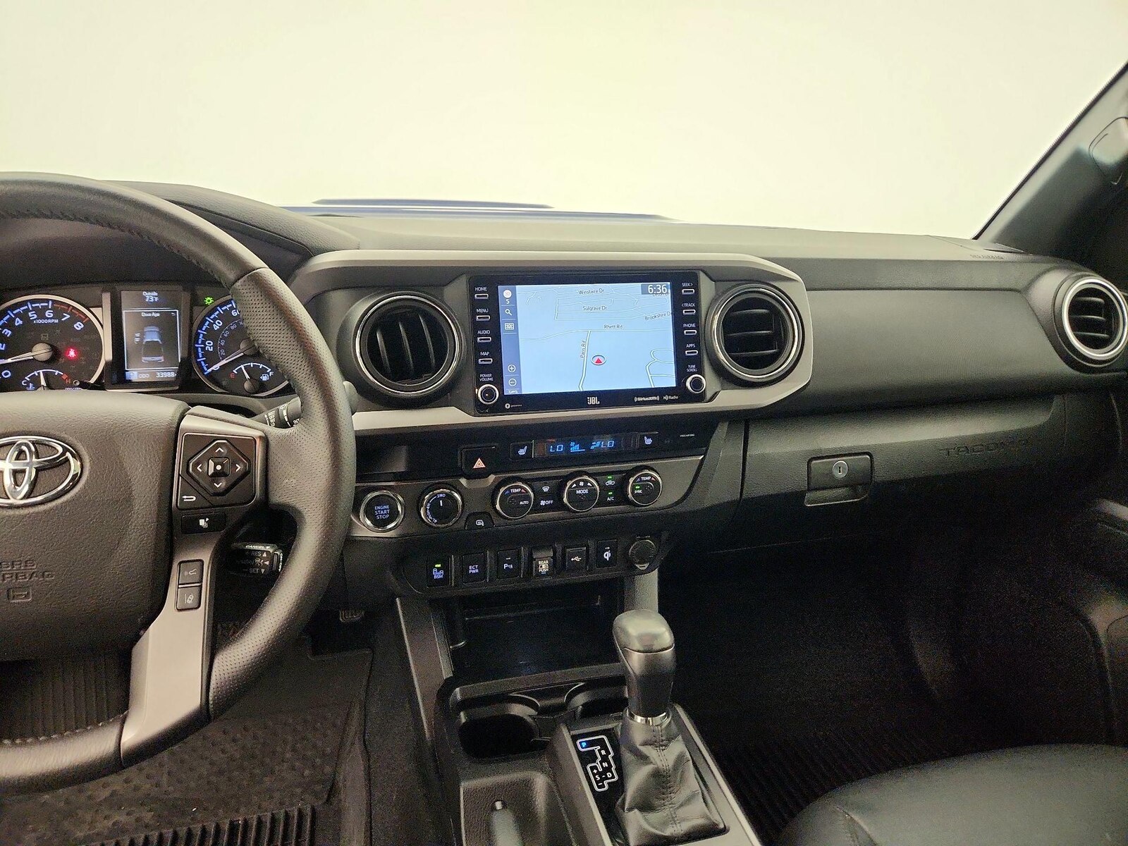 Apple CarPlay® & Android Auto™