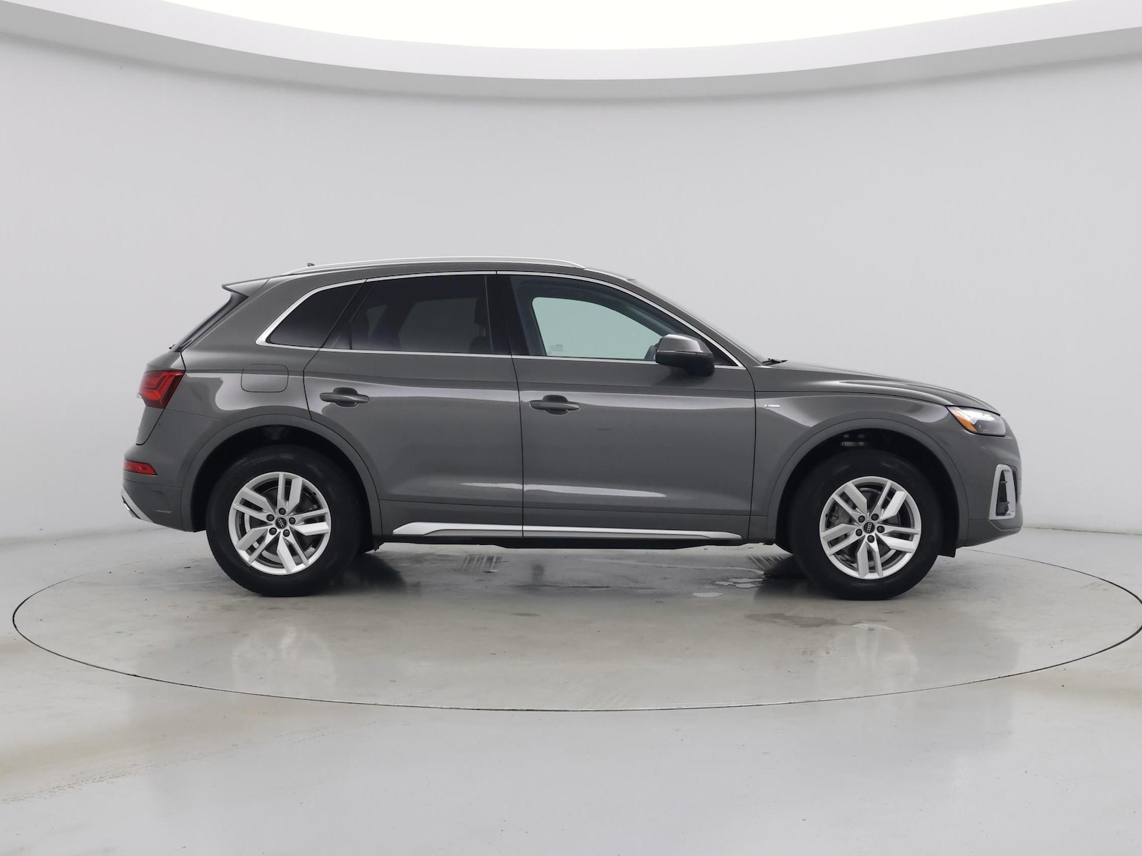 2024 Audi Q5 Premium - Photo 8