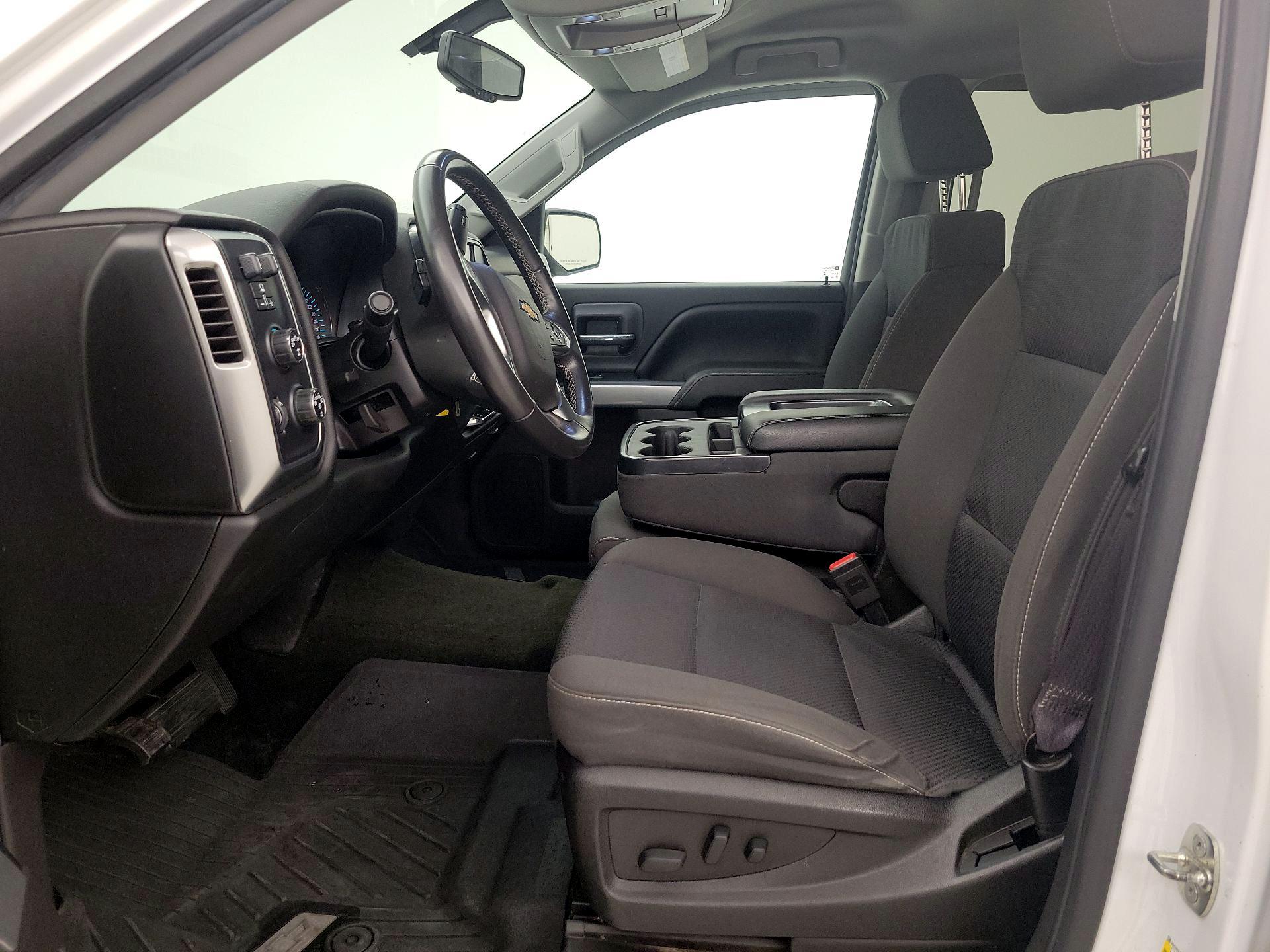 Thumbnail: 2017 Chevrolet Silverado 1500 - 9