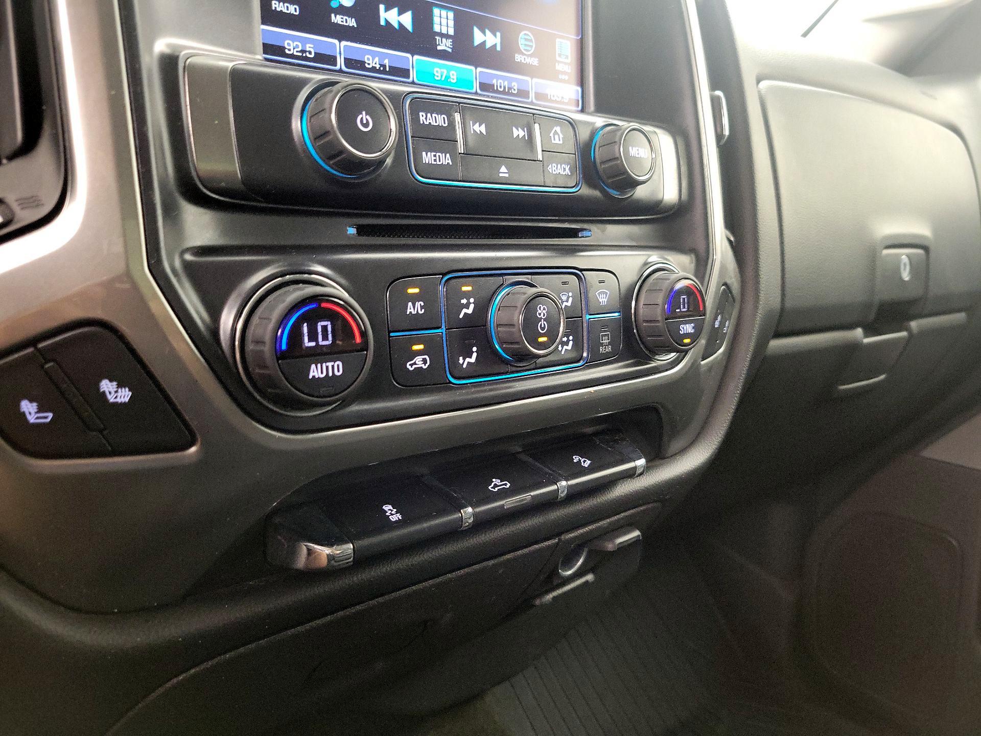 Thumbnail: 2017 Chevrolet Silverado 1500 - 14