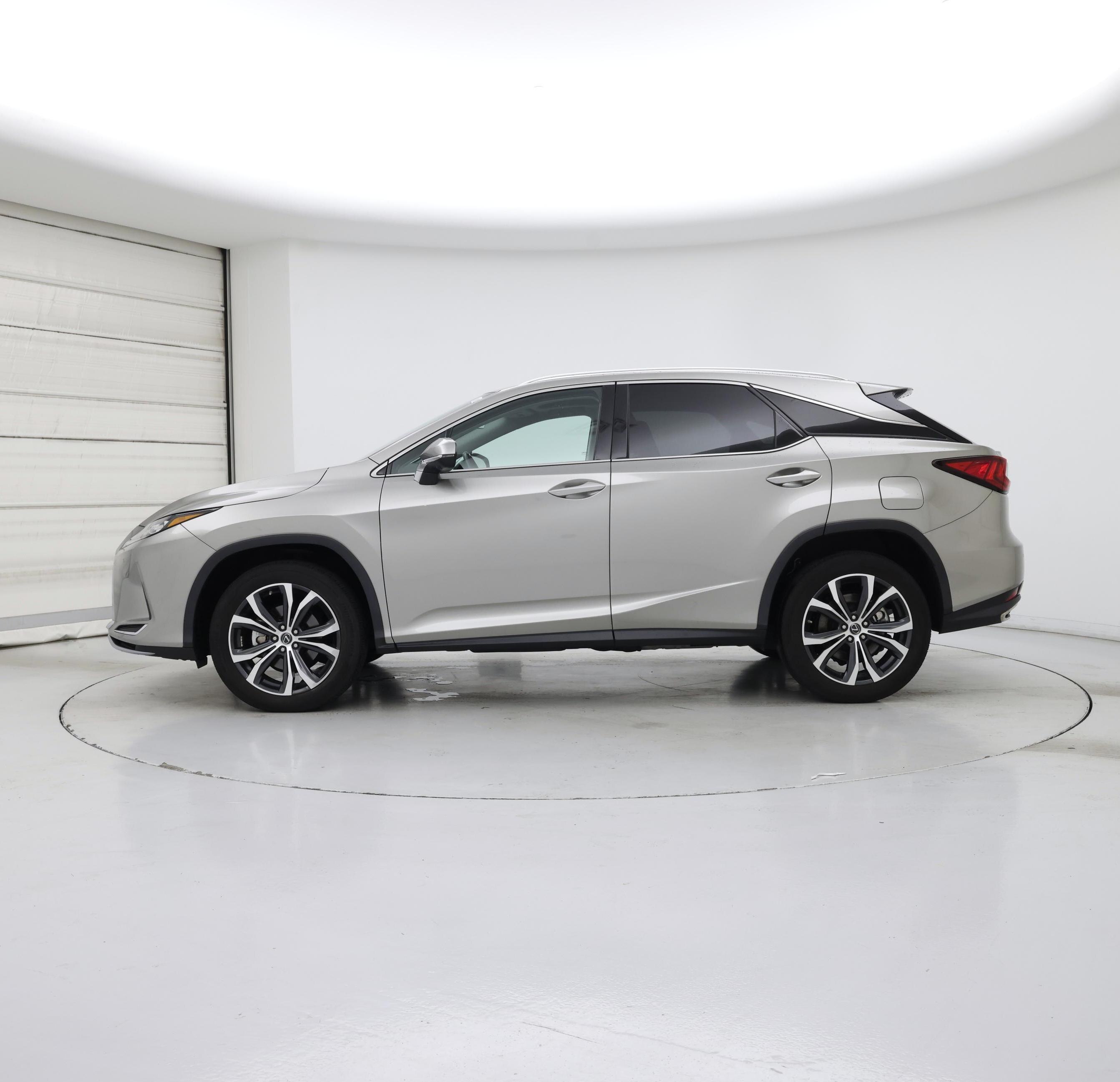 Thumbnail: 2022 Lexus RX - 3