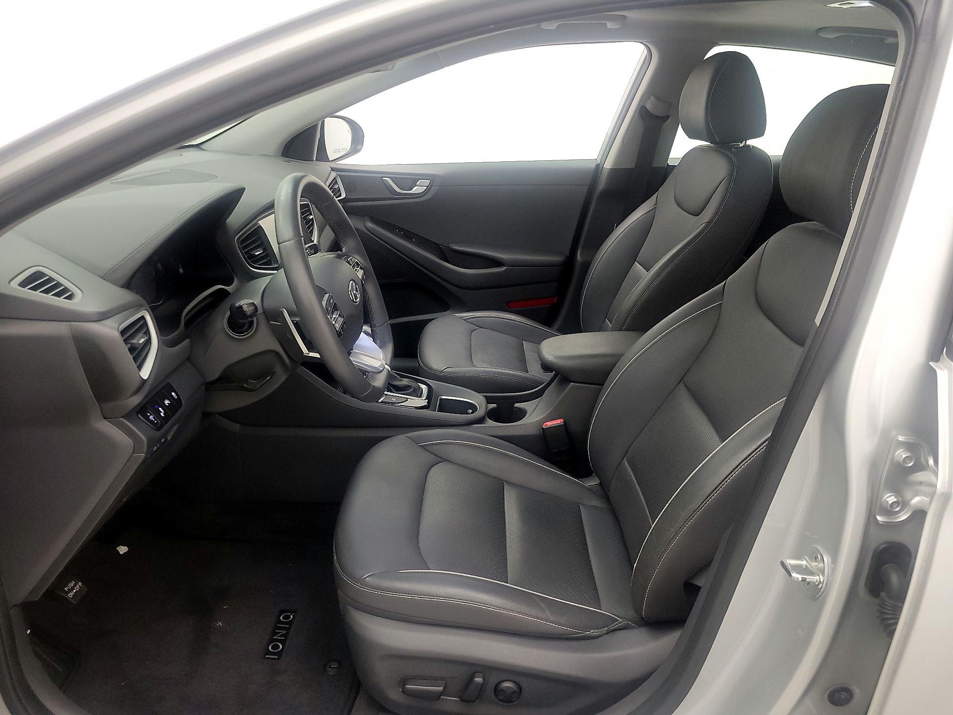 Thumbnail: 2019 Hyundai Ioniq - 11