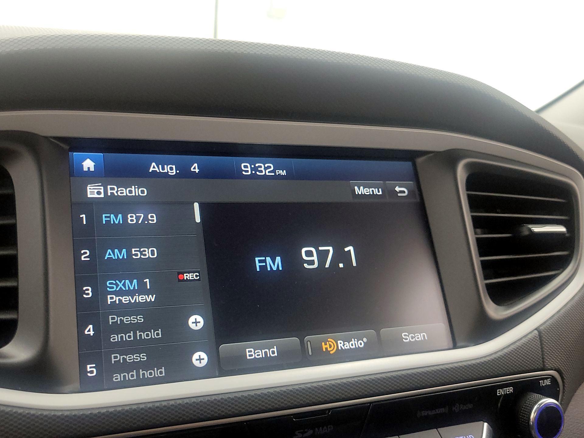 Thumbnail: 2019 Hyundai Ioniq - 16