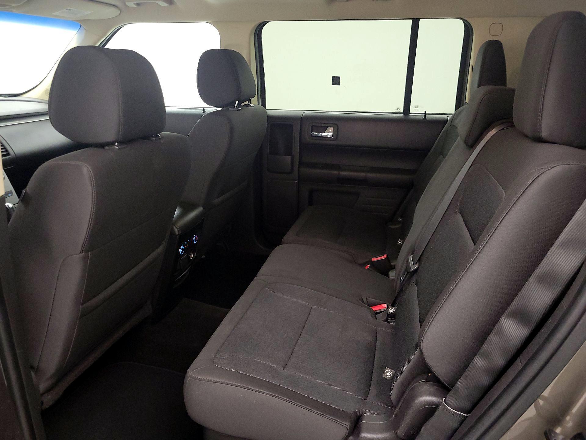 Thumbnail: 2014 Ford Flex - 18