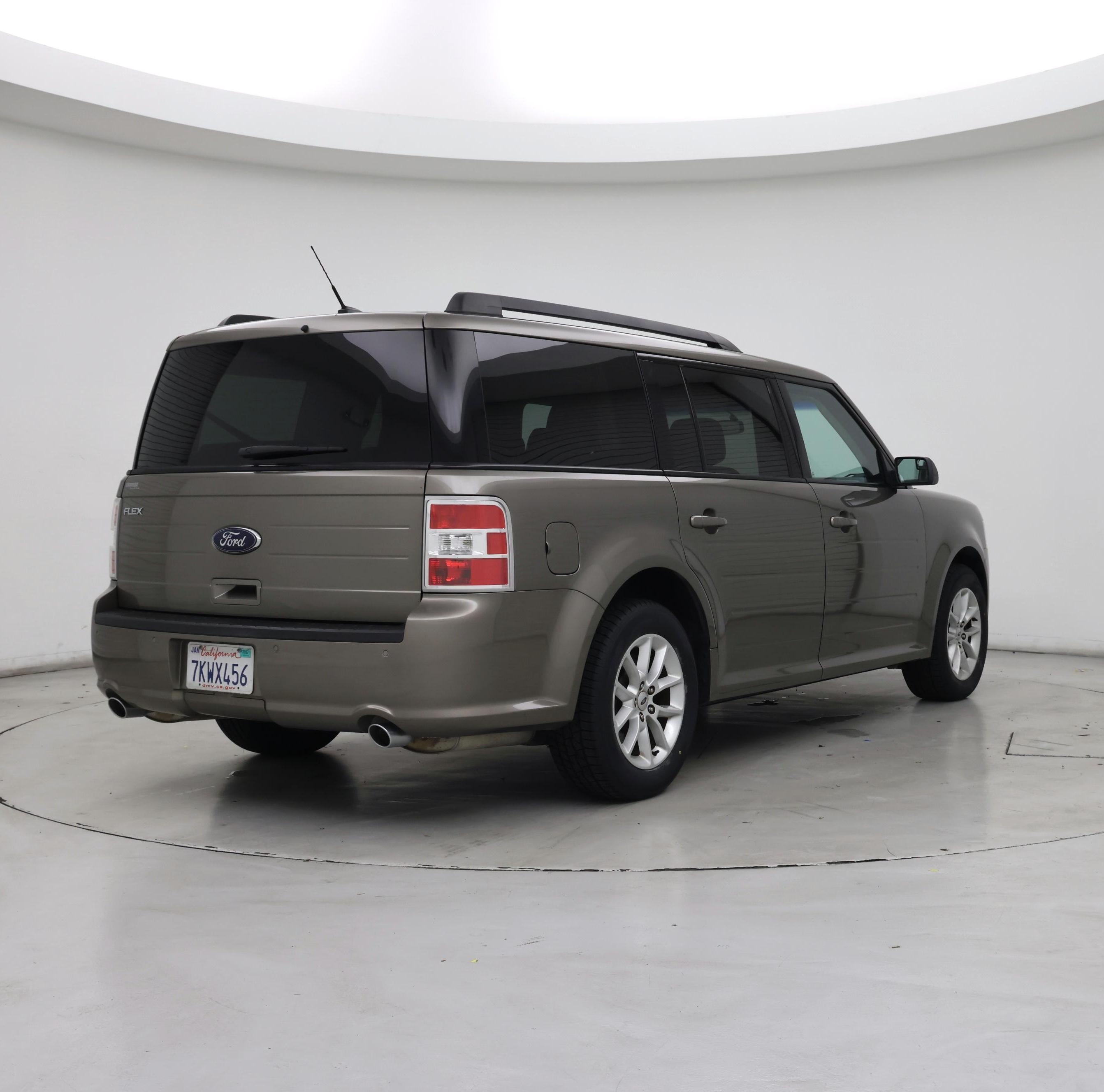 Thumbnail: 2014 Ford Flex - 8