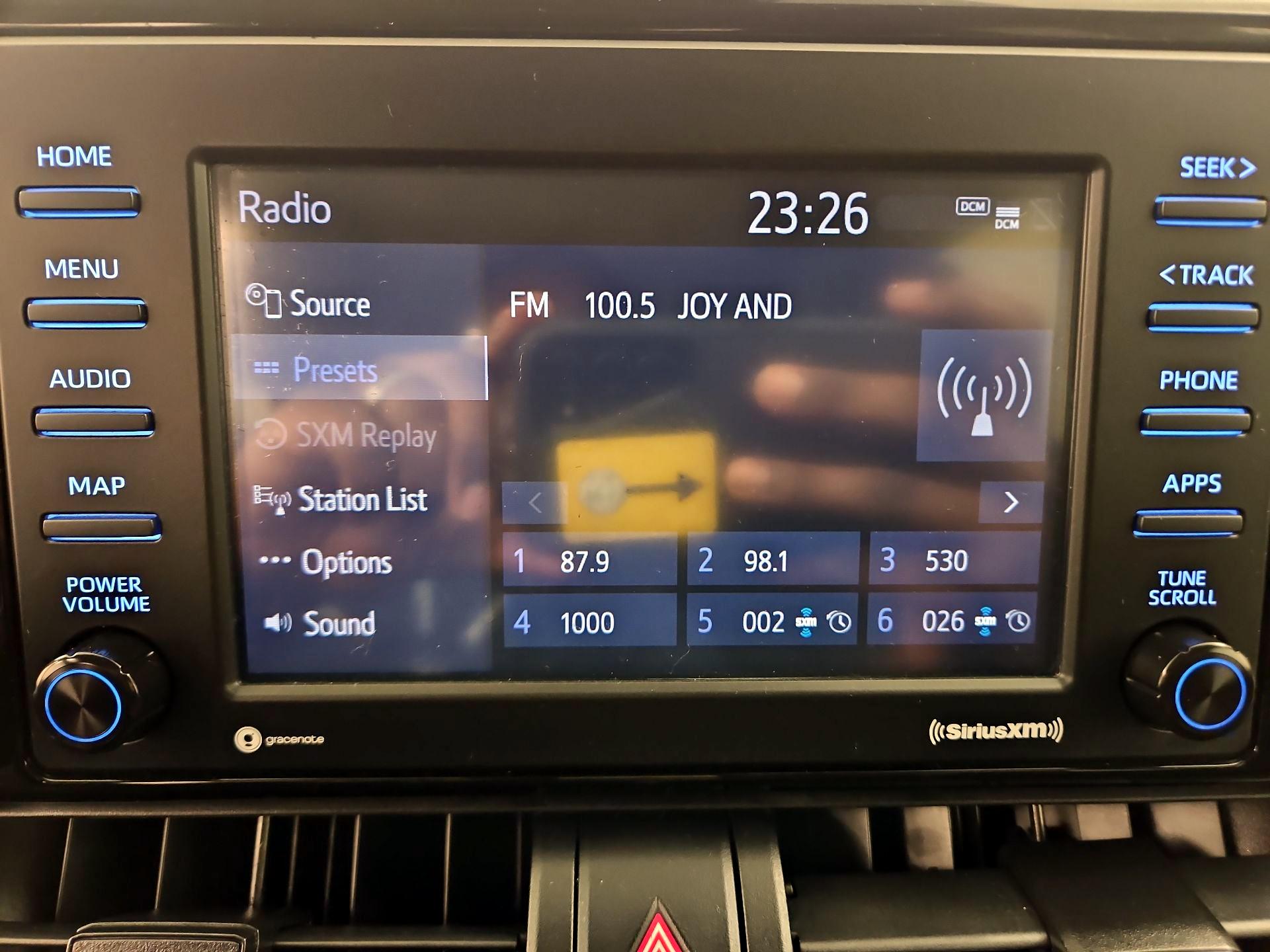 Thumbnail: 2021 Toyota RAV4 - 15