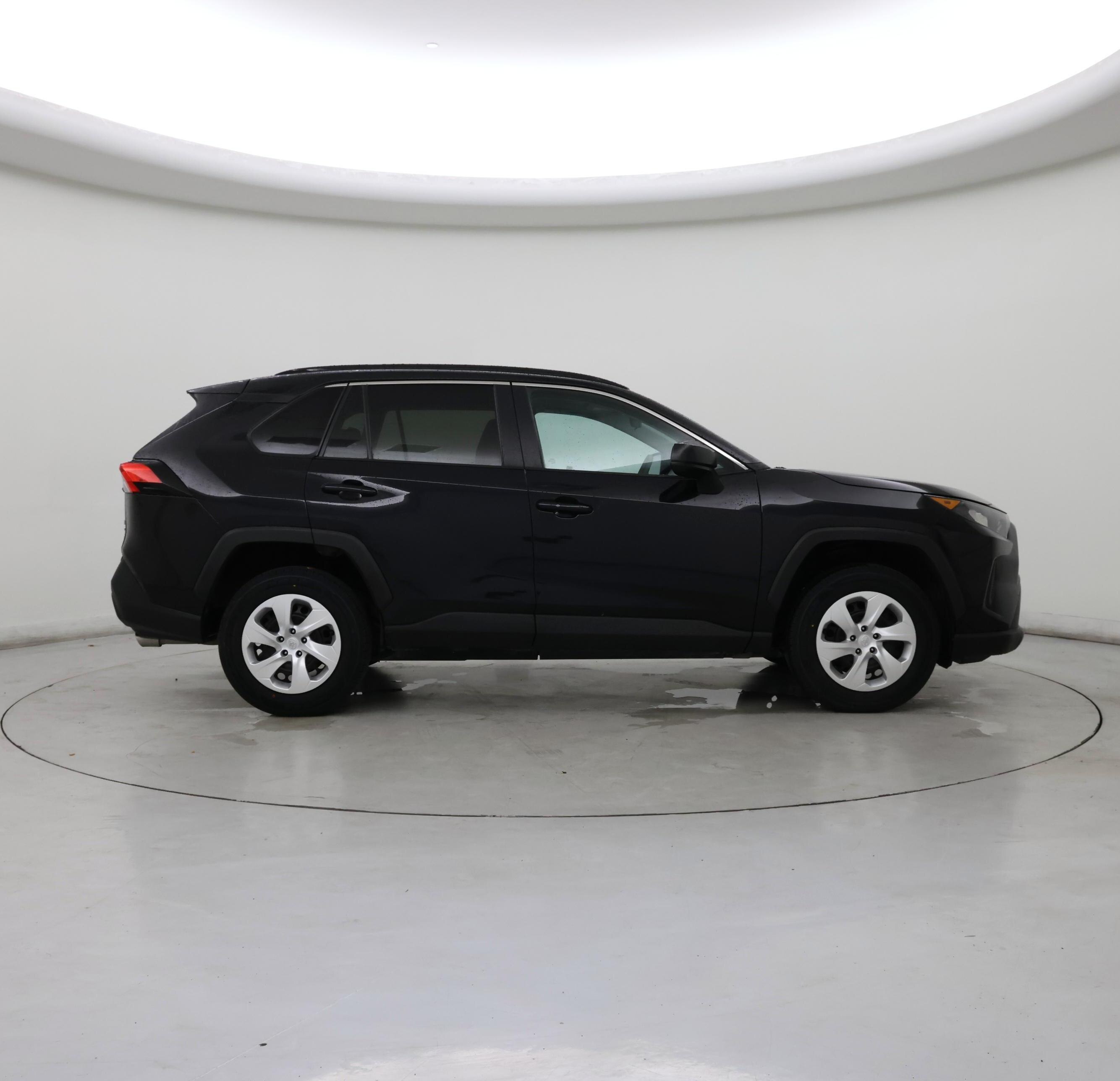 Thumbnail: 2021 Toyota RAV4 - 7