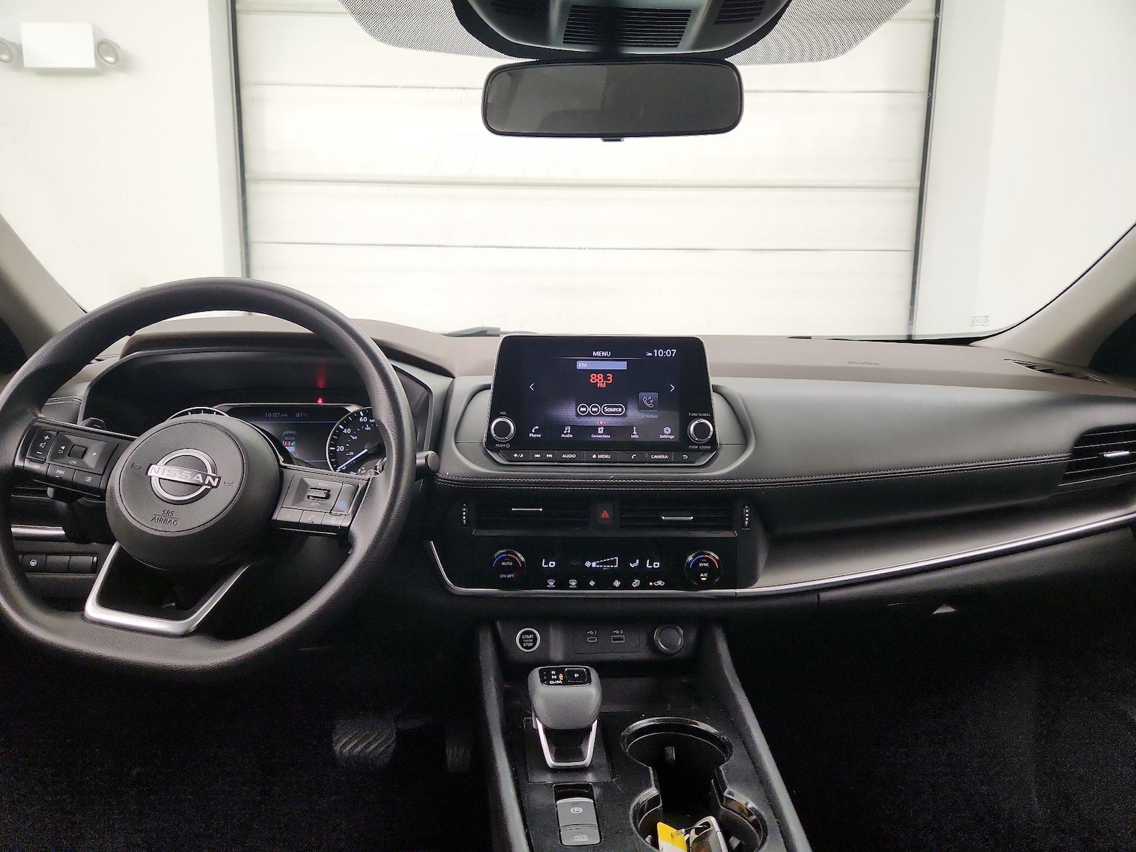2023 Nissan Rogue SV - Photo 10