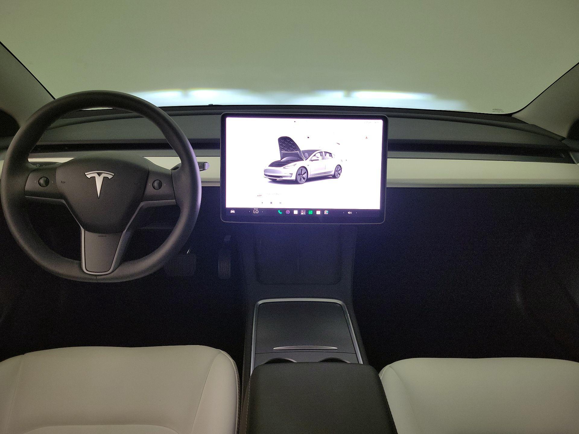 Thumbnail: 2023 Tesla Model 3 - 9