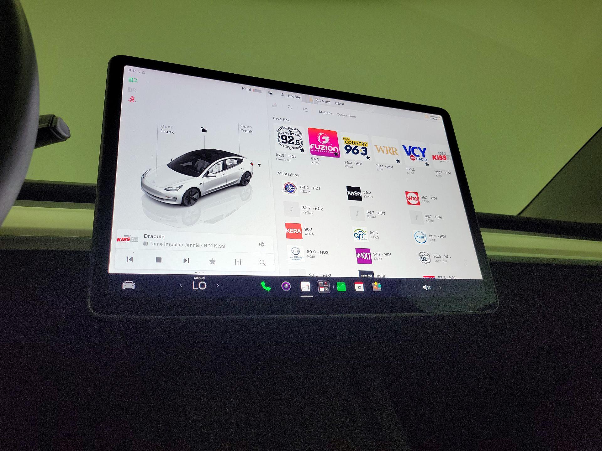 Thumbnail: 2023 Tesla Model 3 - 14