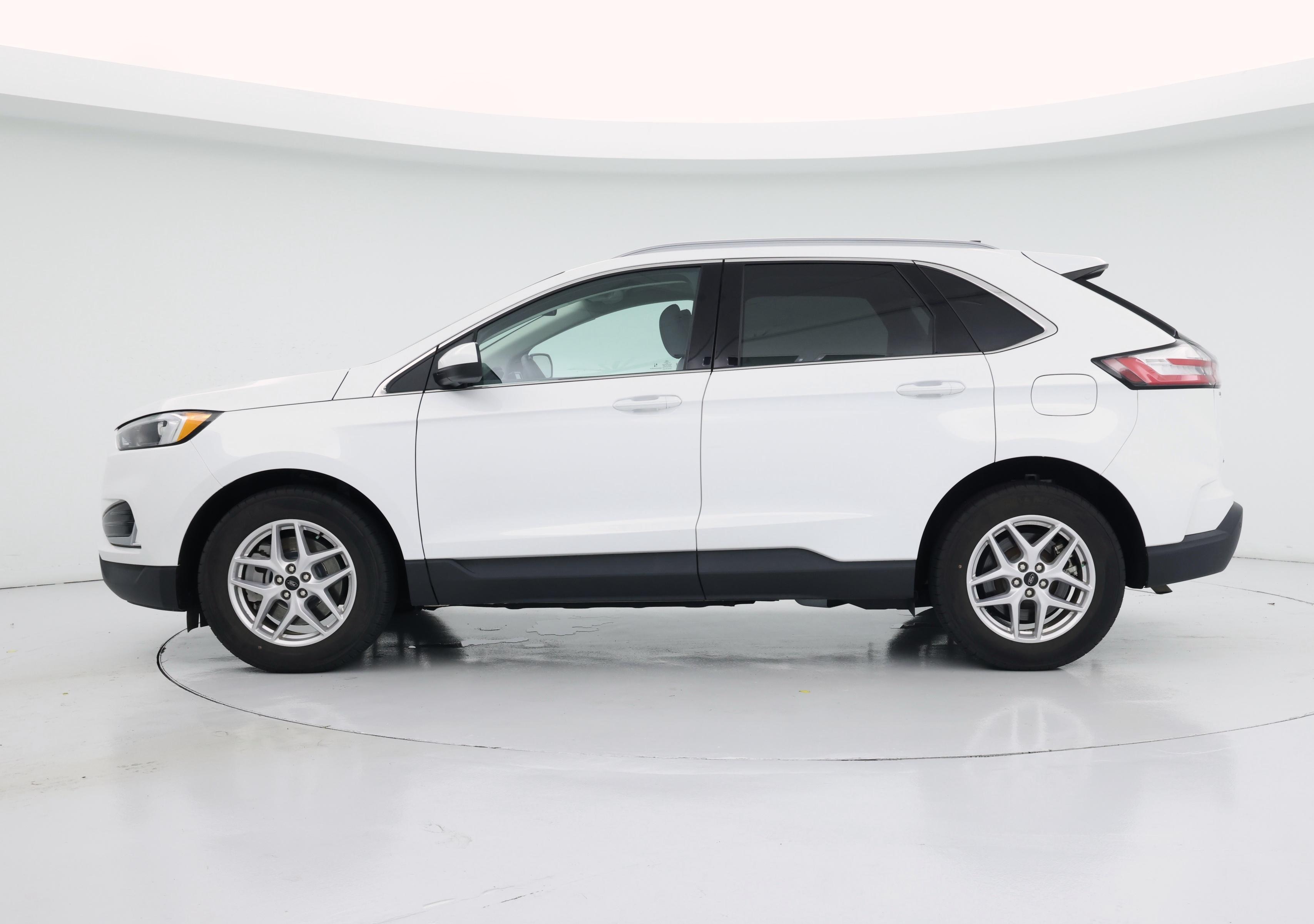 Thumbnail: 2023 Ford Edge - 3