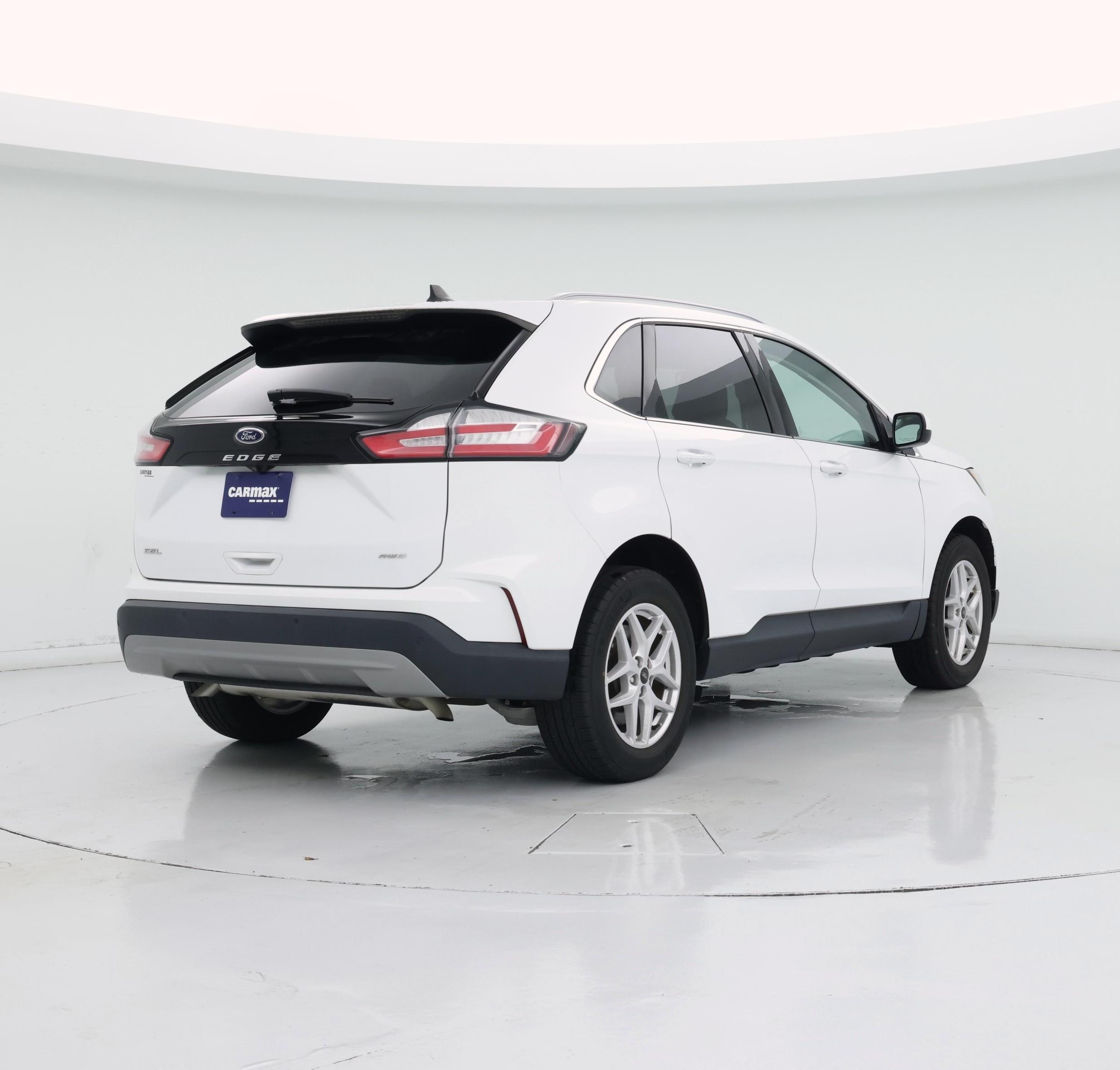 Thumbnail: 2023 Ford Edge - 8