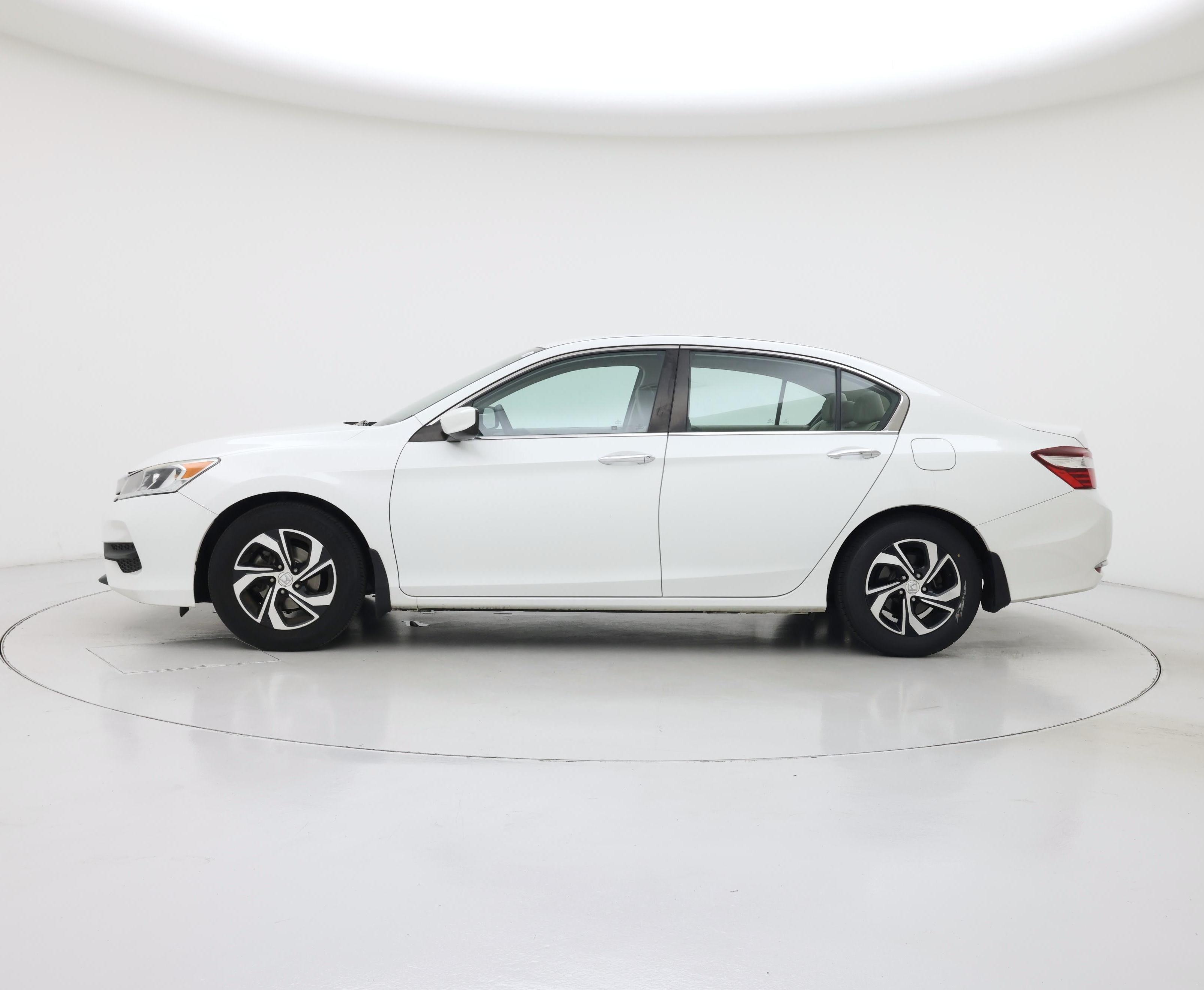 Thumbnail: 2017 Honda Accord - 3