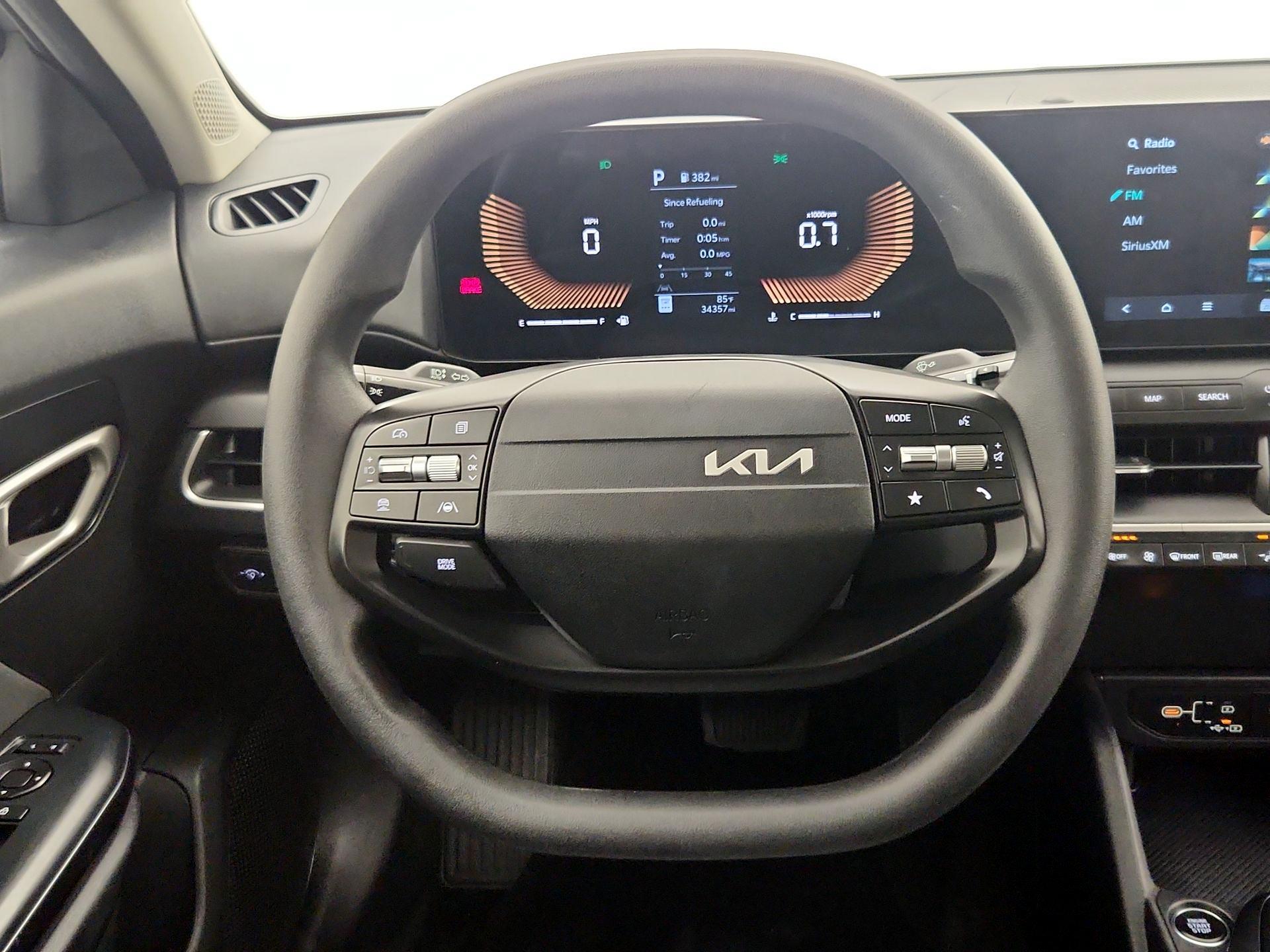 Thumbnail: 2025 Kia K4 - 10