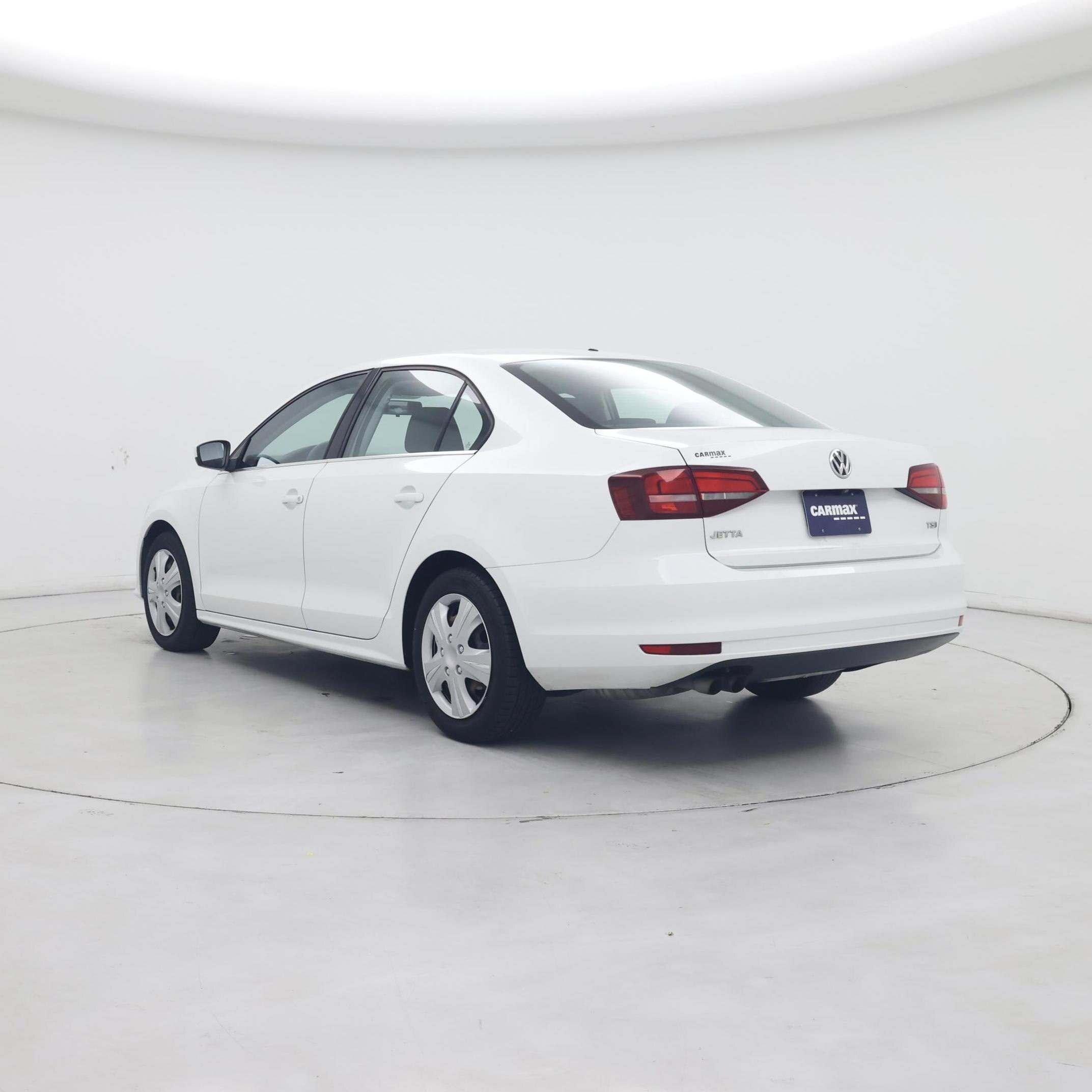 Thumbnail: 2017 Volkswagen Jetta - 2