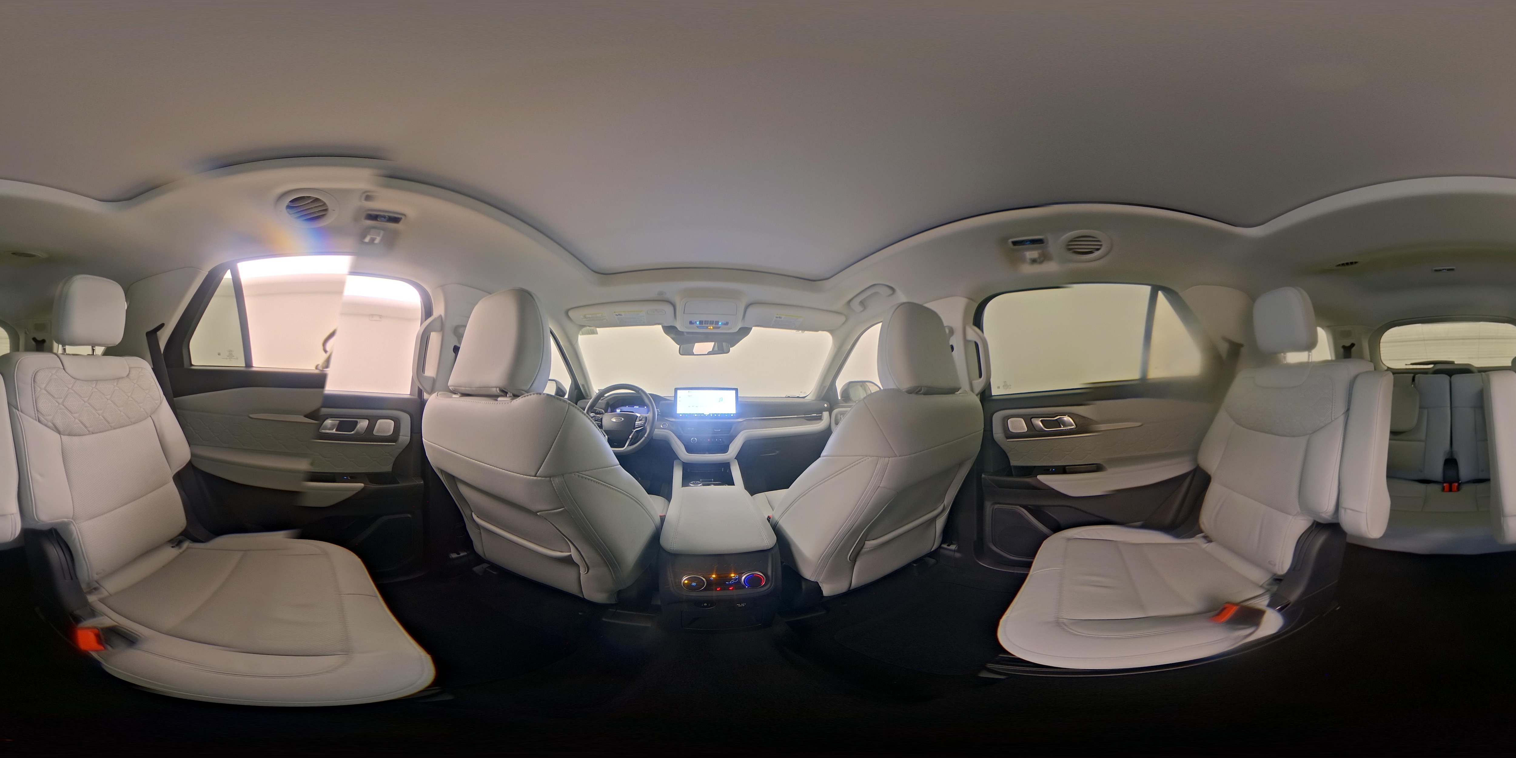 2025 Ford Explorer Platinum - Photo 28
