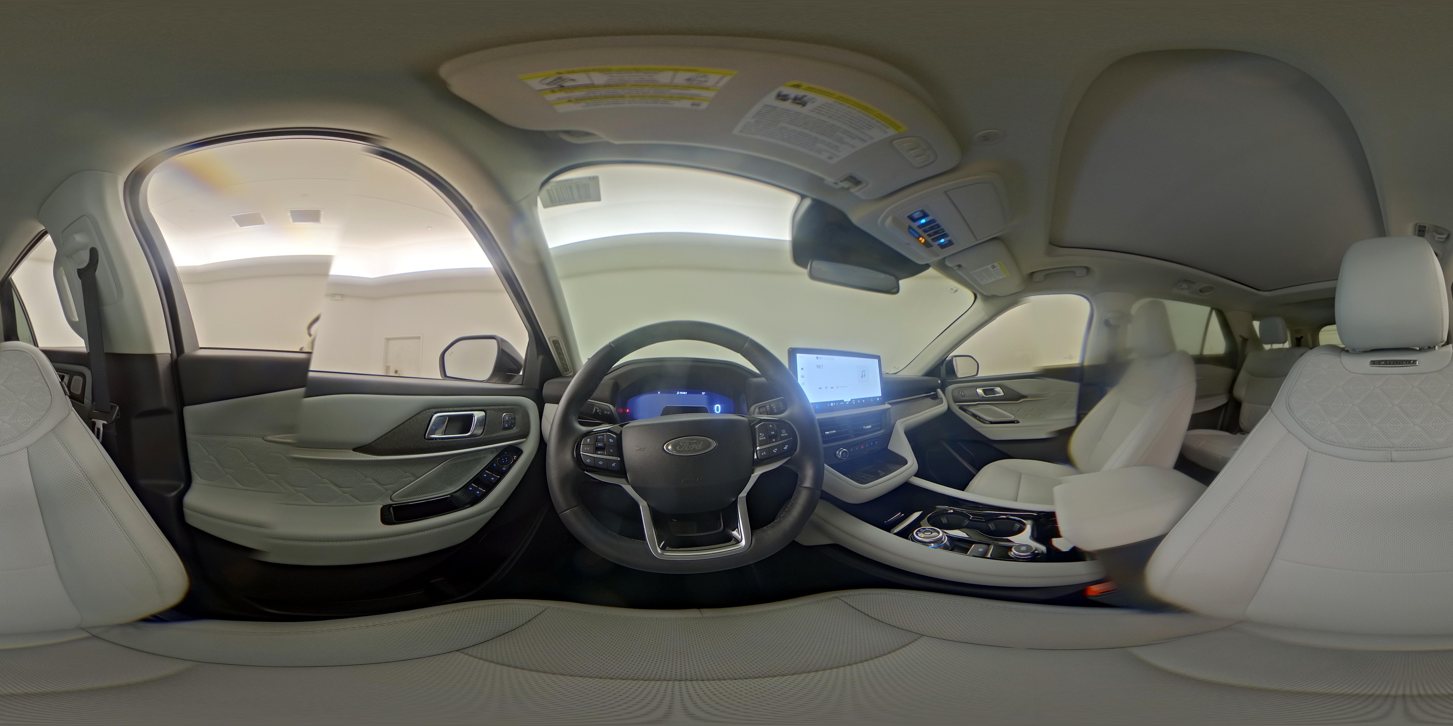 2025 Ford Explorer Platinum - Photo 29