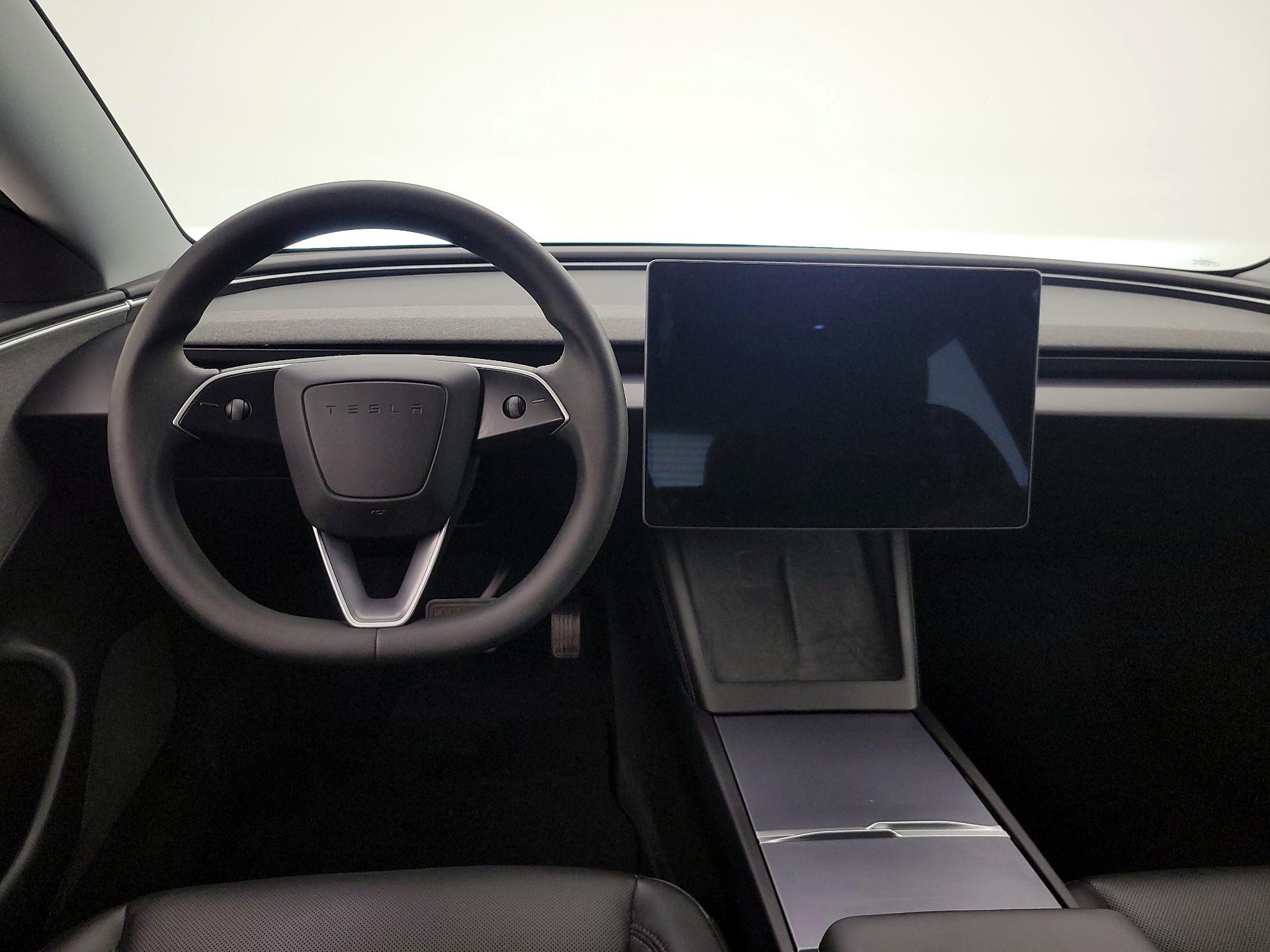 Thumbnail: 2025 Tesla Model 3 - 10