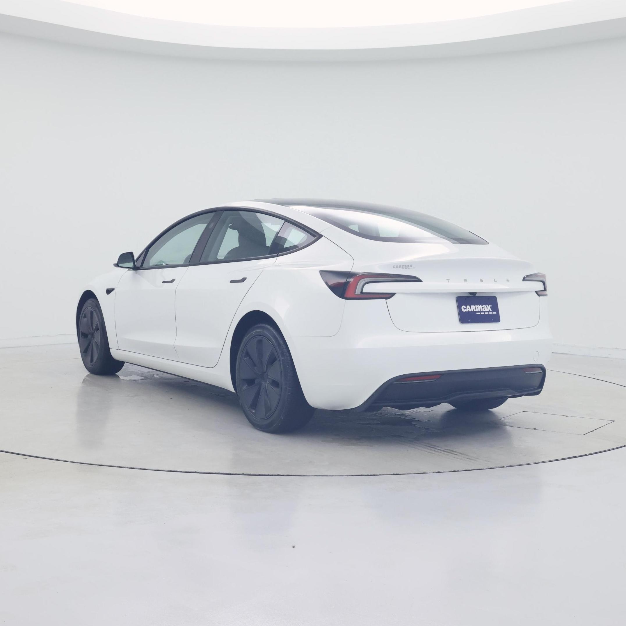 Thumbnail: 2025 Tesla Model 3 - 2