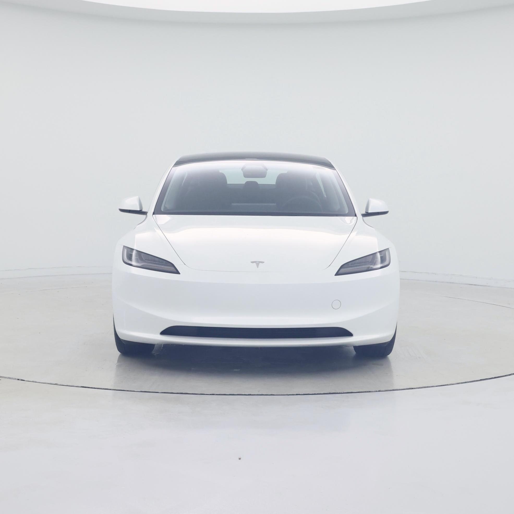 Thumbnail: 2025 Tesla Model 3 - 5