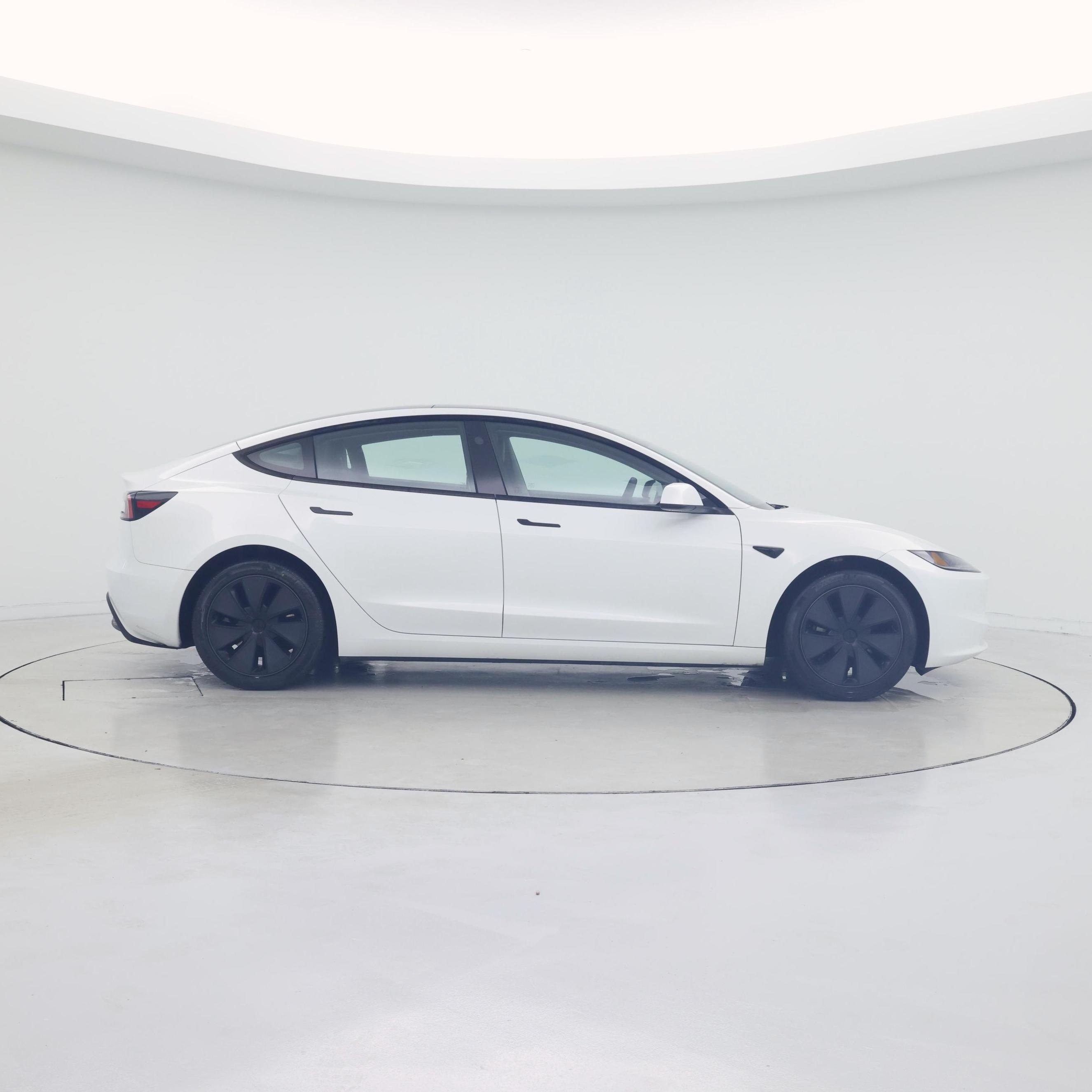Thumbnail: 2025 Tesla Model 3 - 7