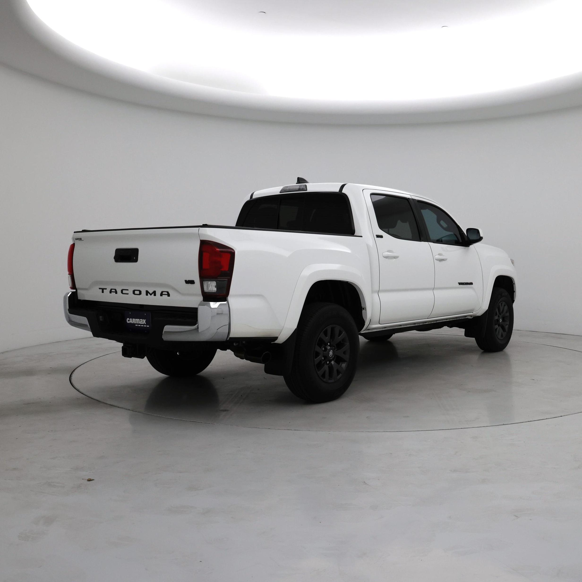 Thumbnail: 2023 Toyota Tacoma - 8