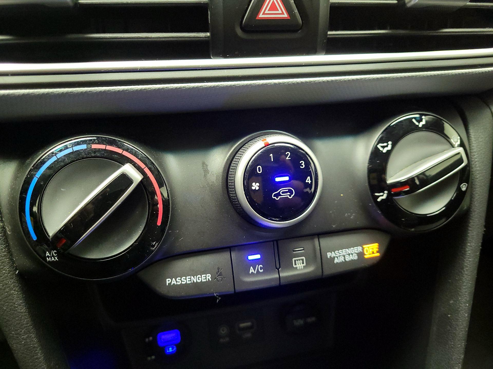 Thumbnail: 2020 Hyundai Kona - 14