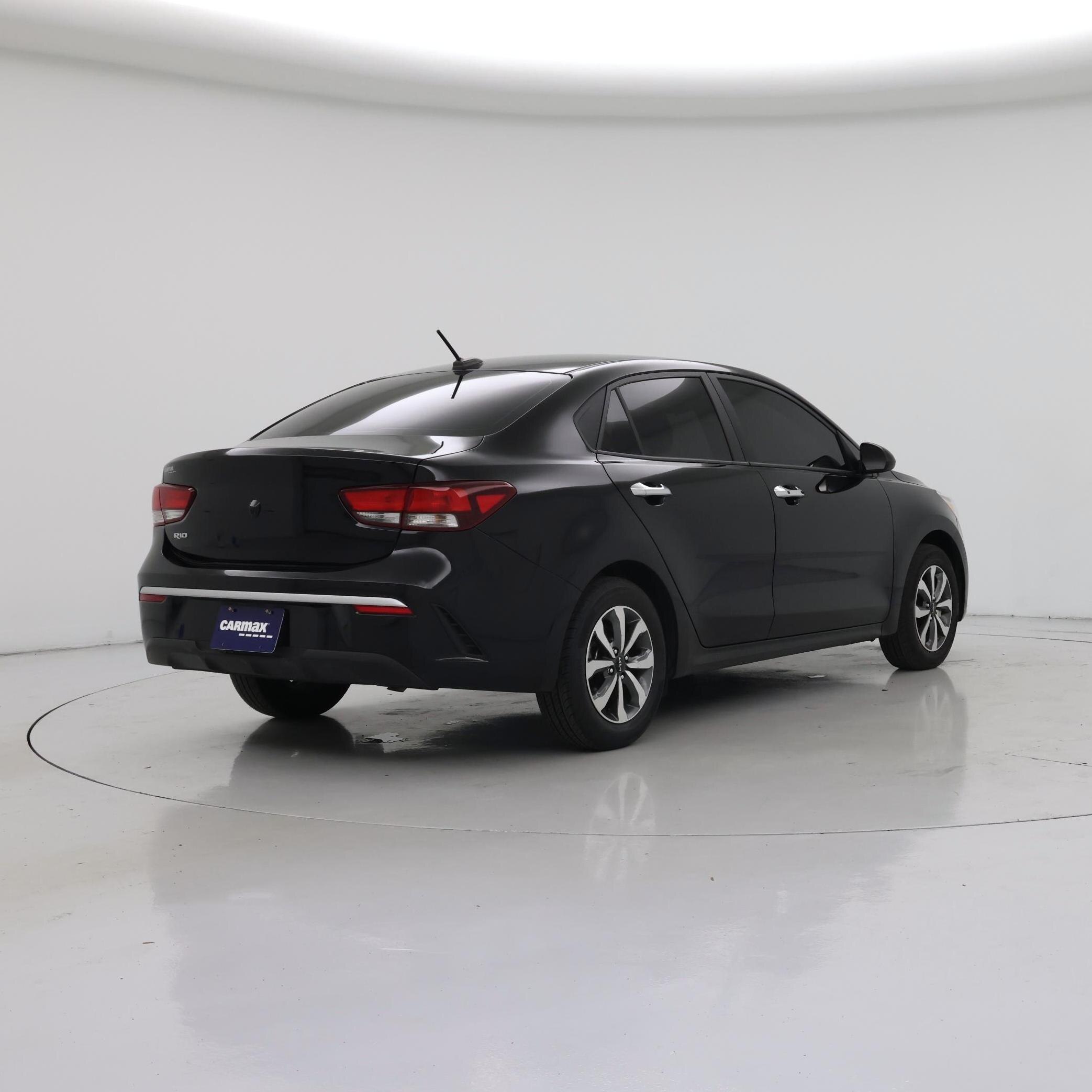 Thumbnail: 2023 Kia Rio - 8