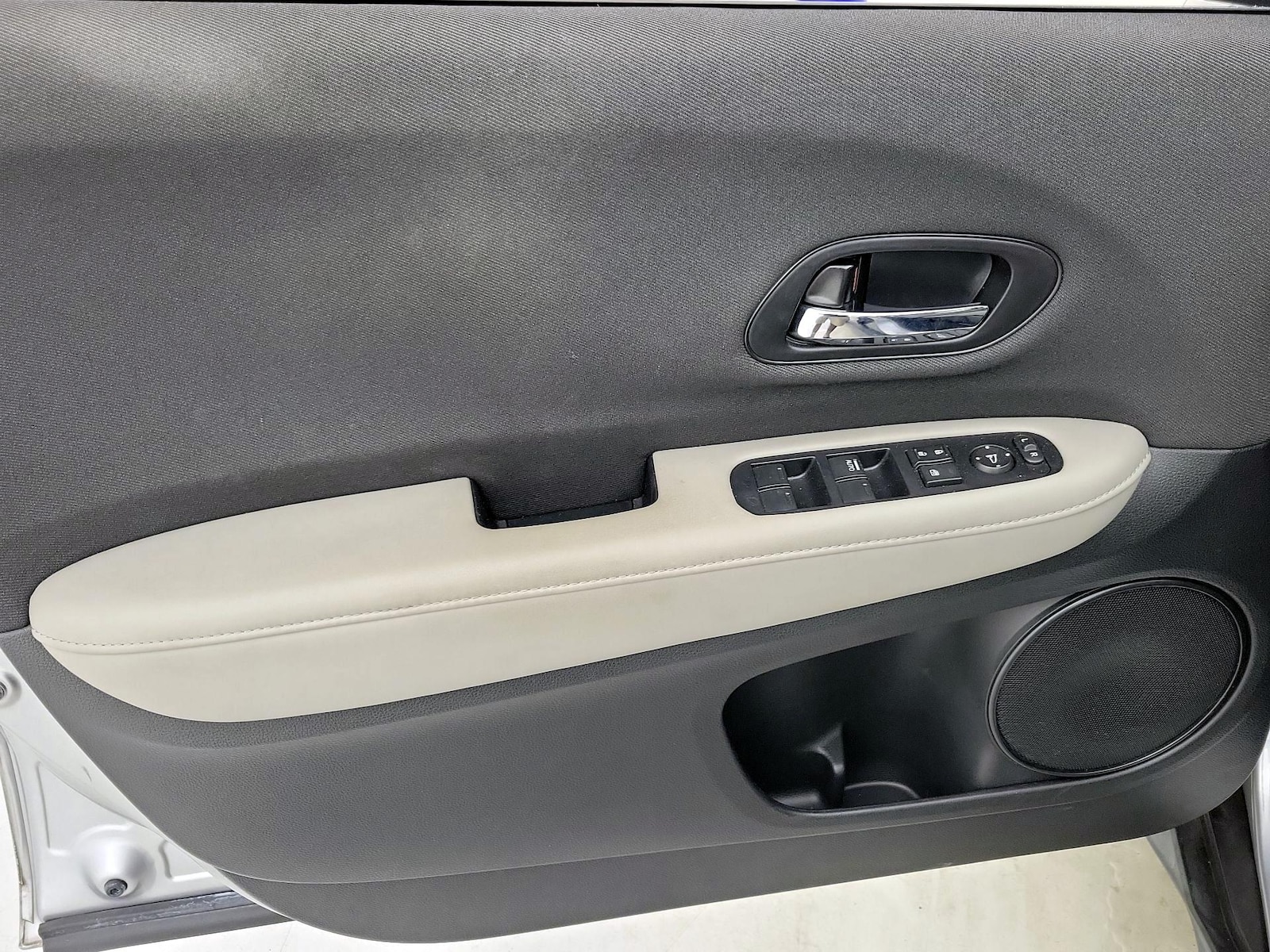 2021 Honda HR-V LX - Photo 13