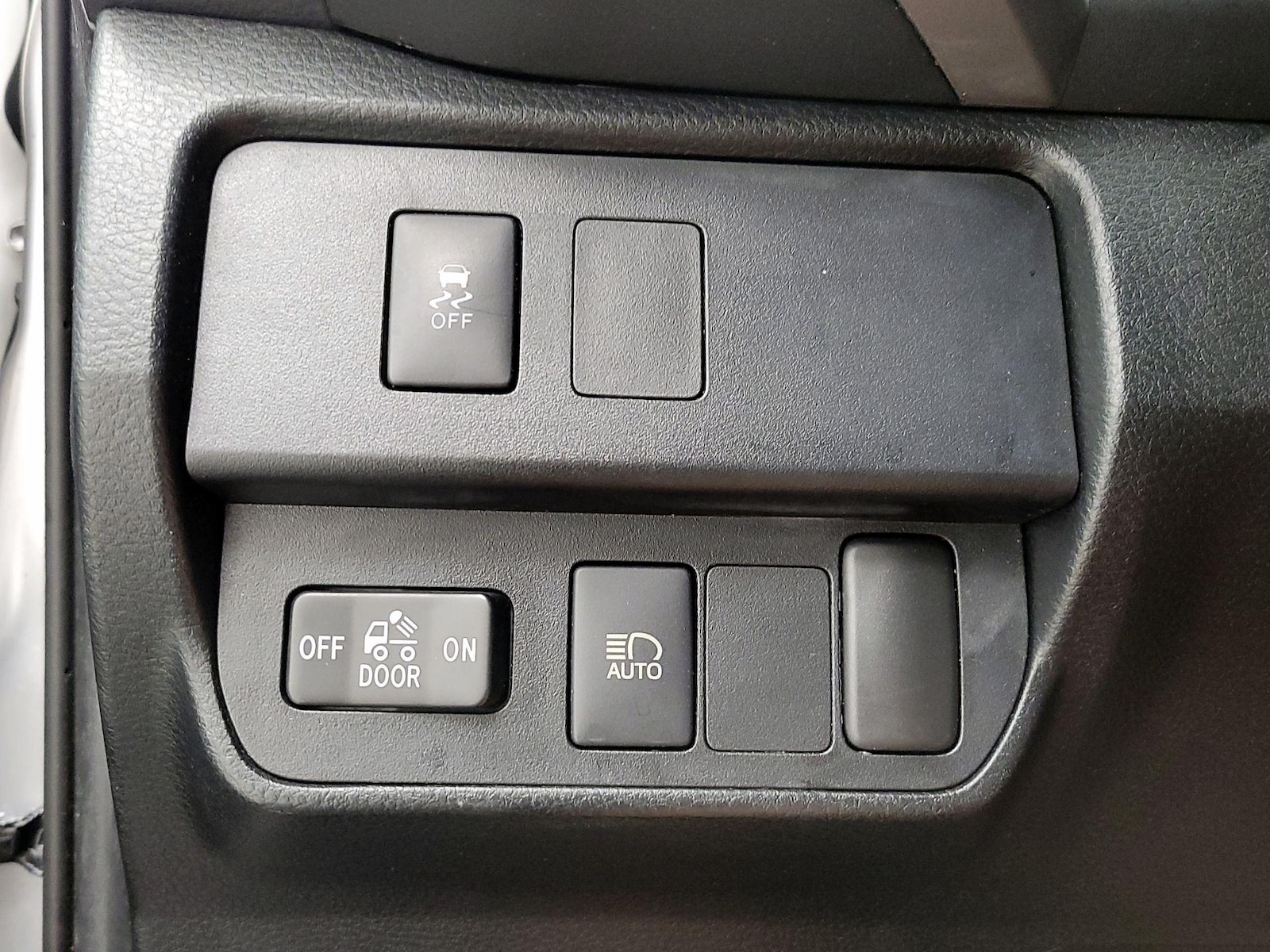 2021 Toyota Tacoma SR5 - Photo 14