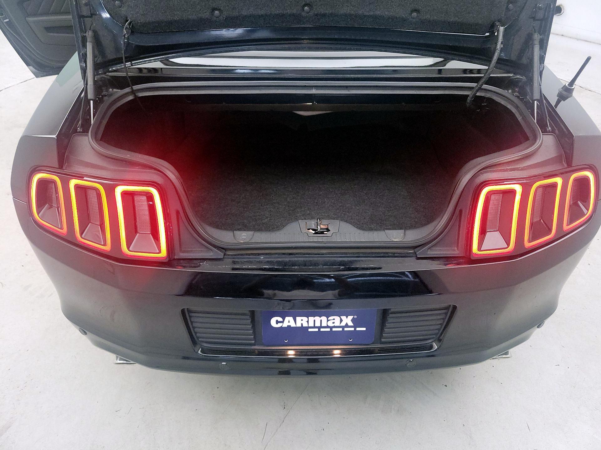Thumbnail: 2014 Ford Mustang - 16