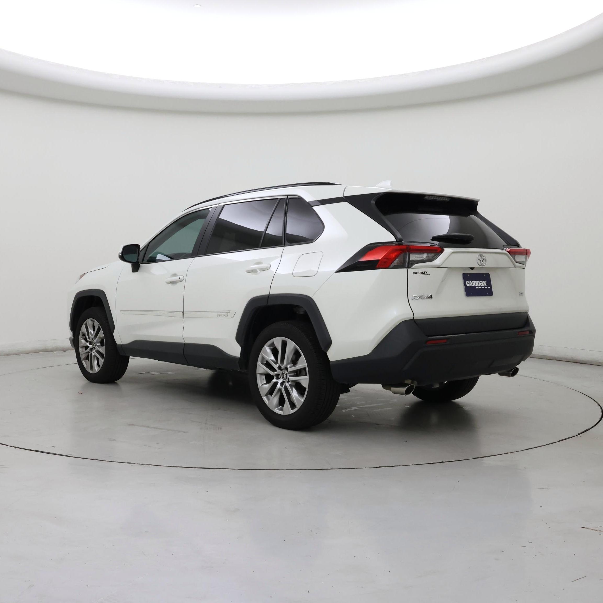 Thumbnail: 2022 Toyota RAV4 - 2