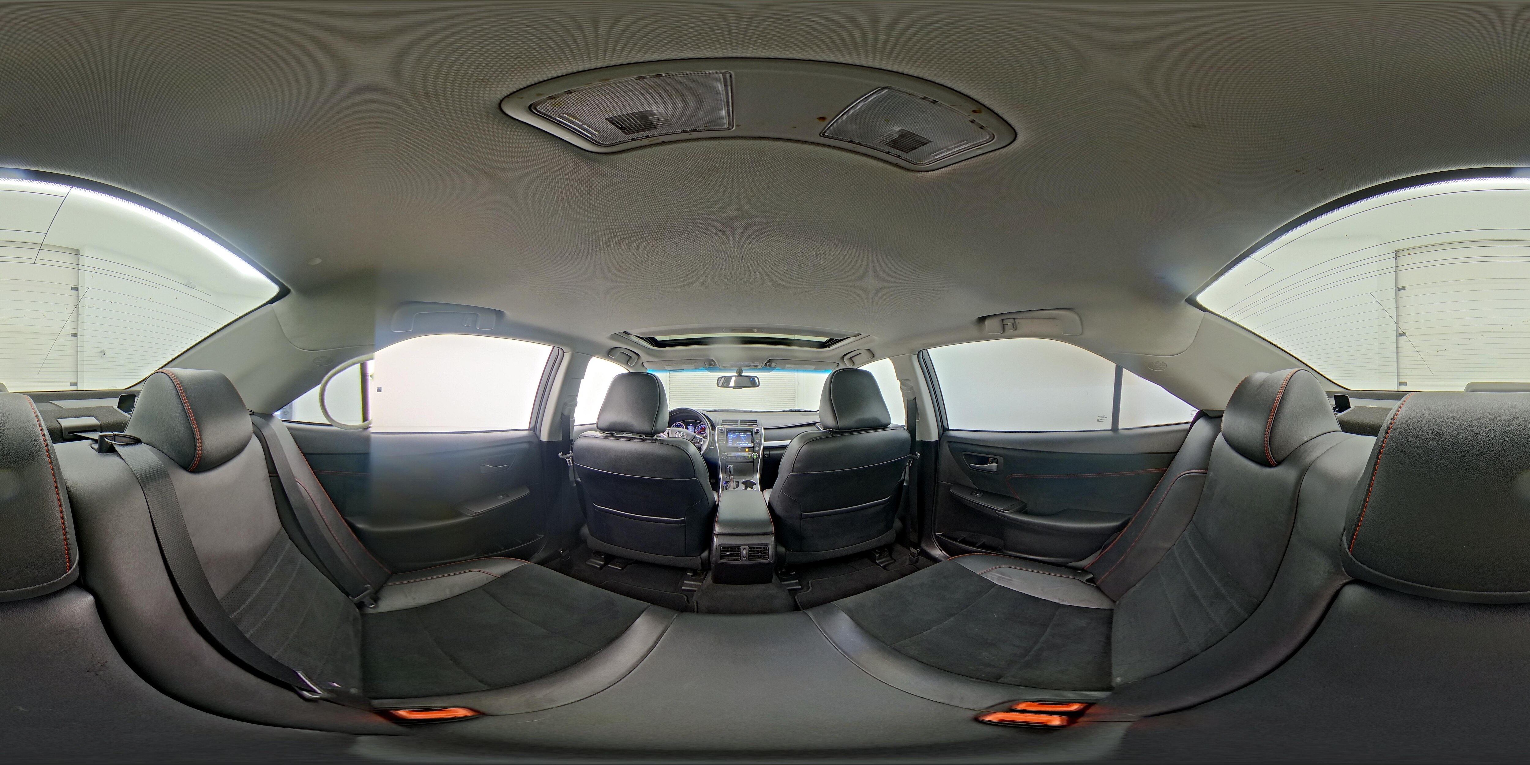 2017 Toyota Camry XSE - Photo 27