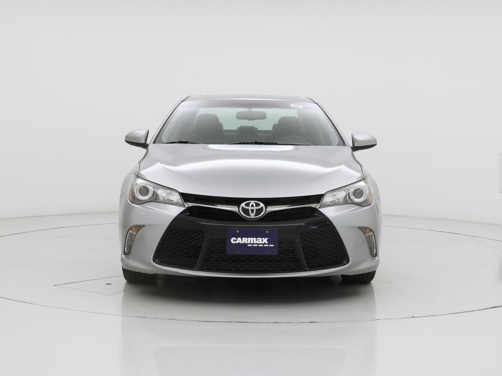 2017 Toyota Camry XSE - Photo 6
