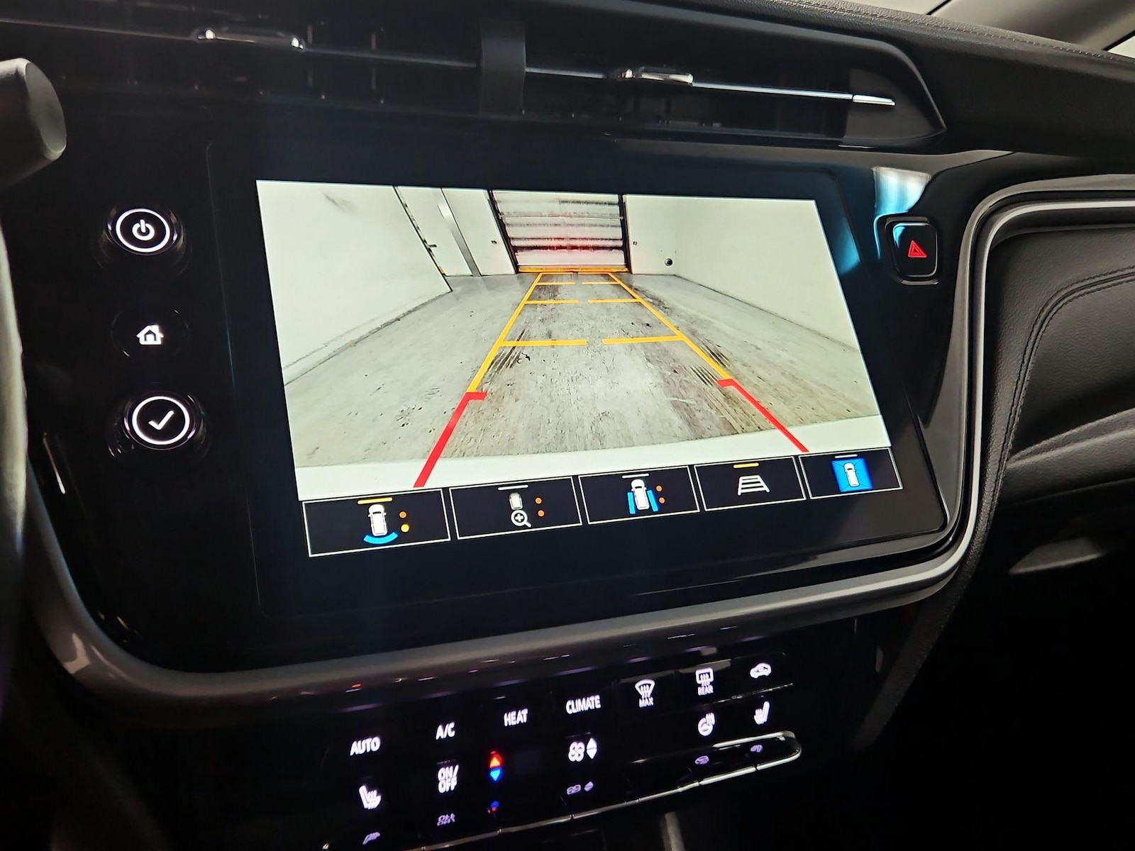 2022 Chevrolet Bolt EV 2LT - Photo 15