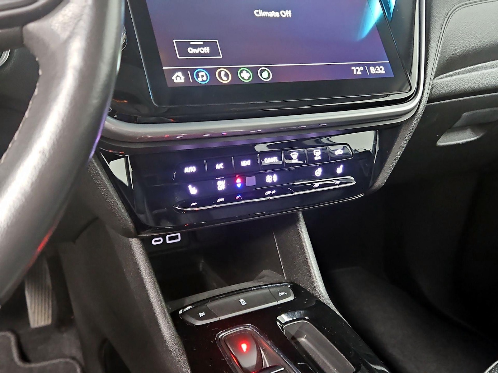 2022 Chevrolet Bolt EV 2LT - Photo 17