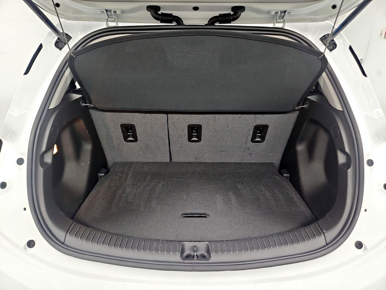2022 Chevrolet Bolt EV 2LT - Photo 21